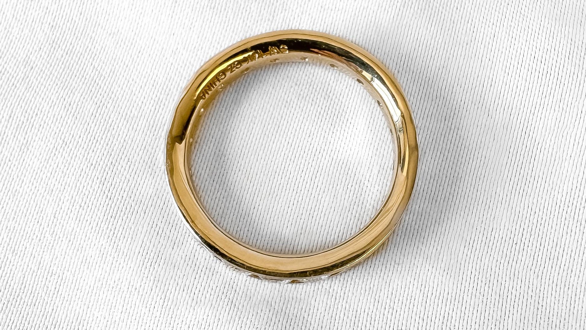 14K Yellow Gold Cubic Zirconia Round Stone Band Ring, Sz. 6/6.25, Simple Everyday Minimalist Stackable Ring