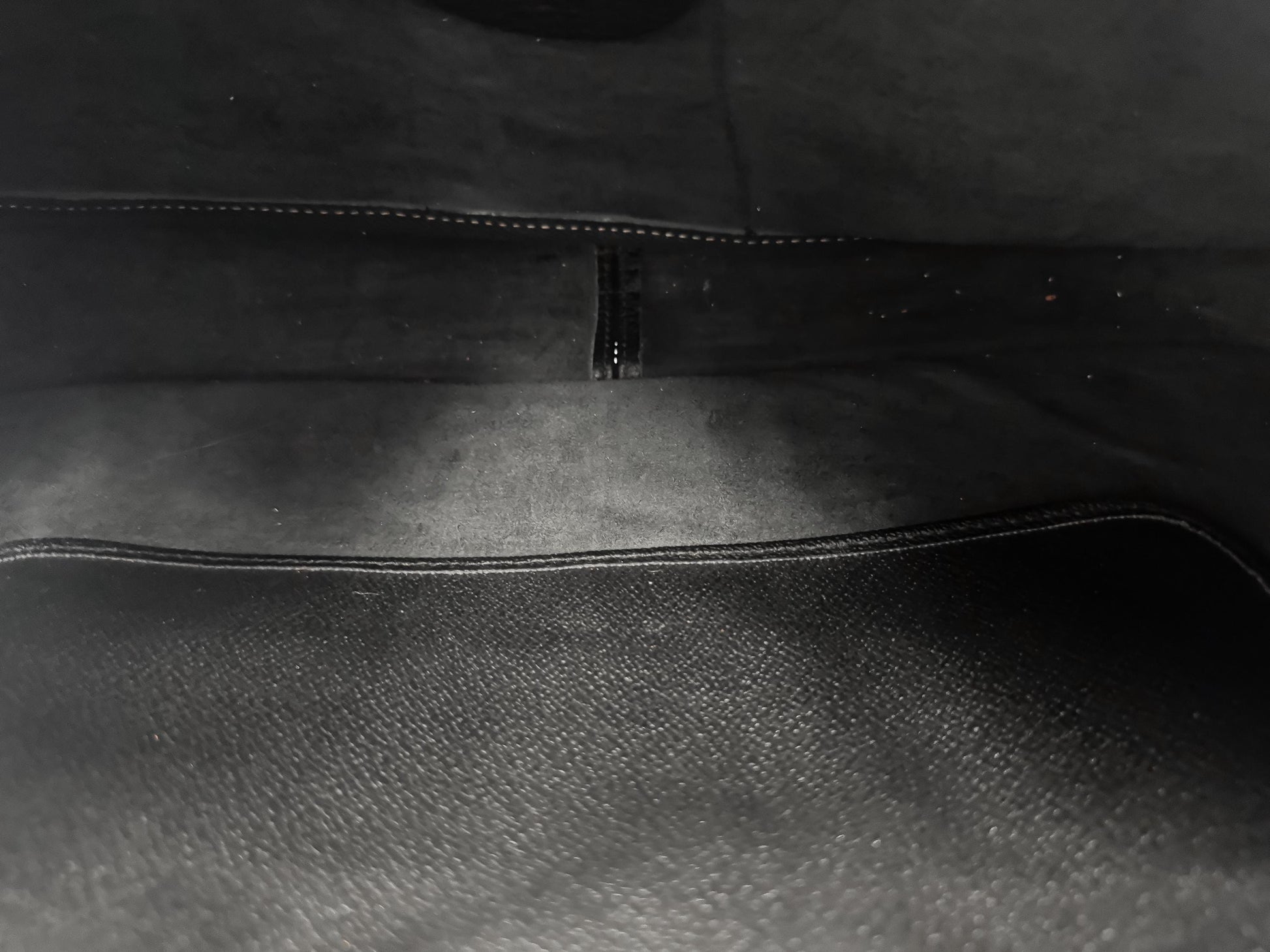 Vintage Dooney and Bourke Black Pebbled Leather Crossbody Briefcase Satchel Work Bag