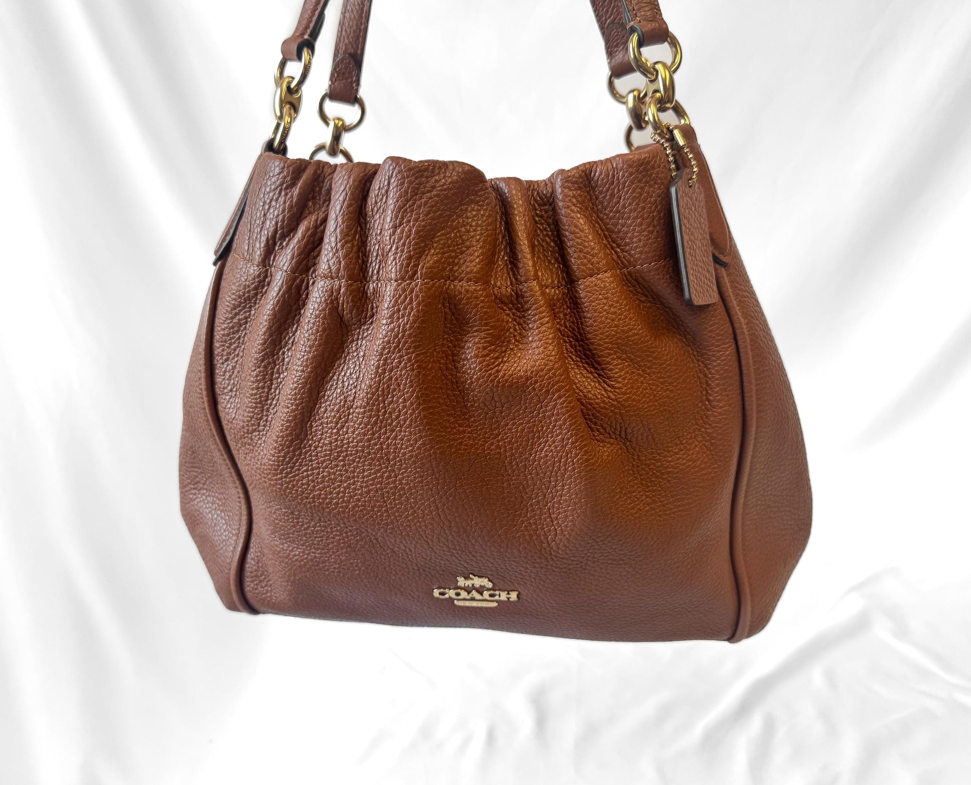 Modern NWOT Coach Maya Redwood Brown Pebbled Leather Shoulder Bag, Style 1454