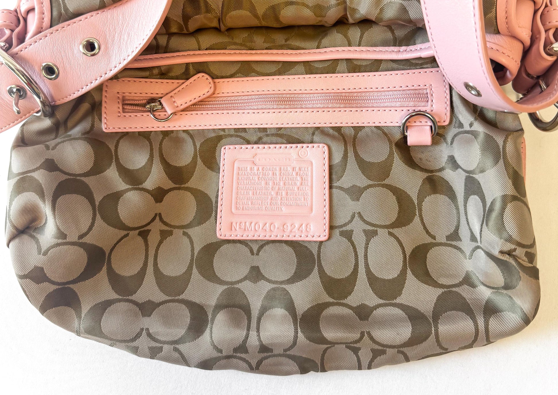 Vintage Y2K Coach Soho Medium Baby Pink Leather Shoulder Bag, Style 9248, 00s Rare Collectors Coach Purse