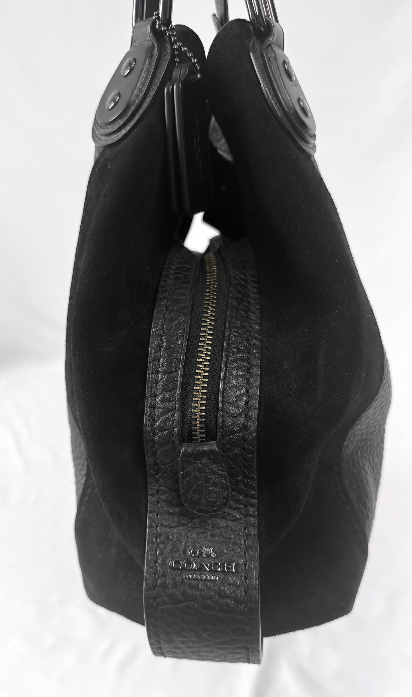 Modern Coach Edie 42 Black Leather Suede Slouchy Shoulder Bag, Style 57647