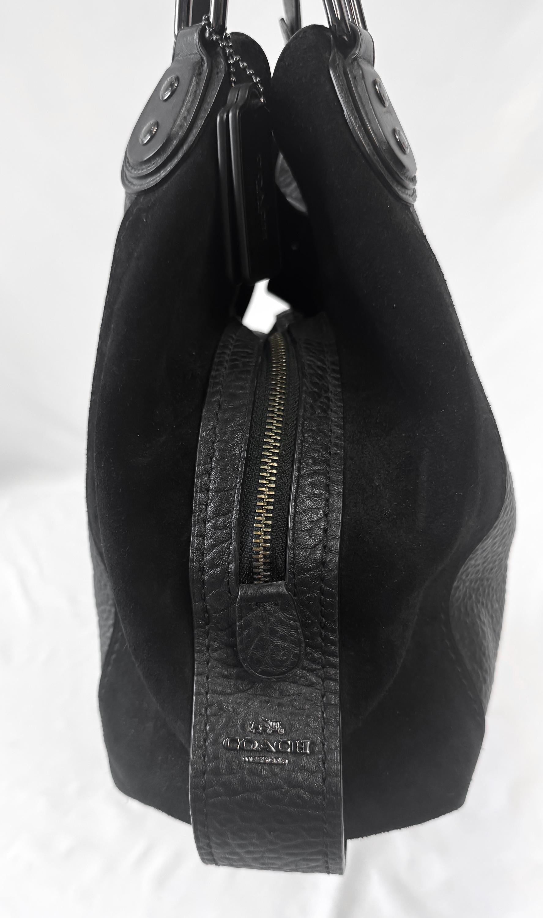 Modern Coach Edie 42 Black Leather Suede Slouchy Shoulder Bag, Style 57647