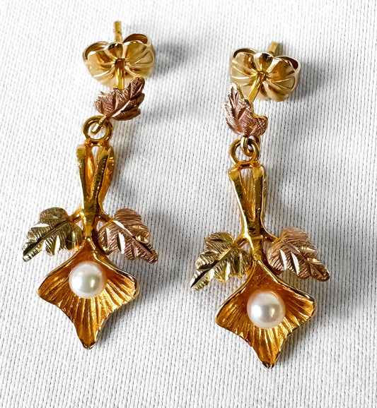 Vintage 10K Landstrom's Black Hills Gold Tri Color Lily Floral Leaf Pearl Dangle Earrings