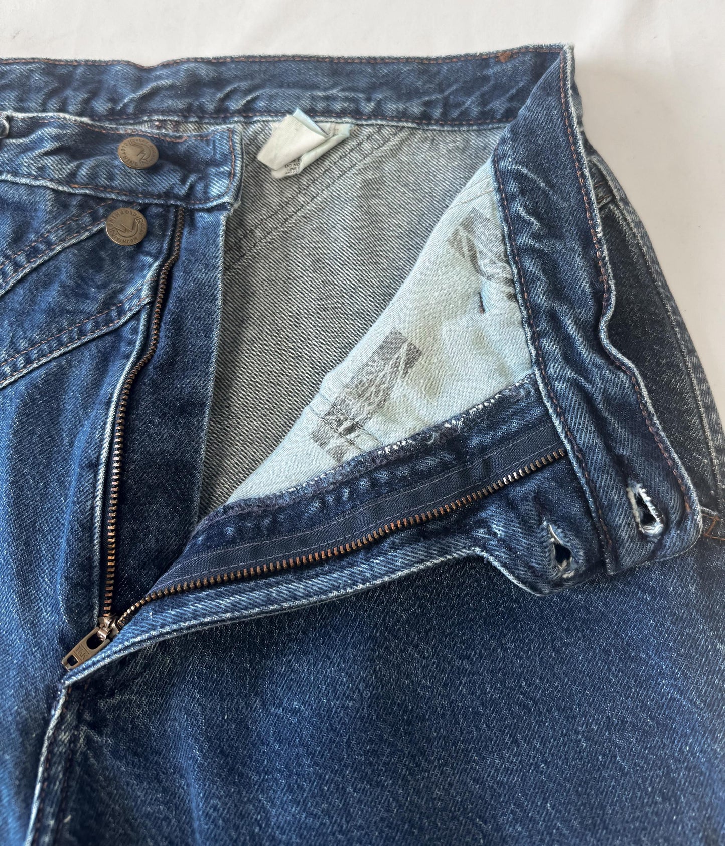 Vintage Rockies Medium/Dark Wash Pocketless Straight Leg Asymmetrical Chevron Yoke Jeans, Women's Sz. 29" x 32", Vintage Western Jeans
