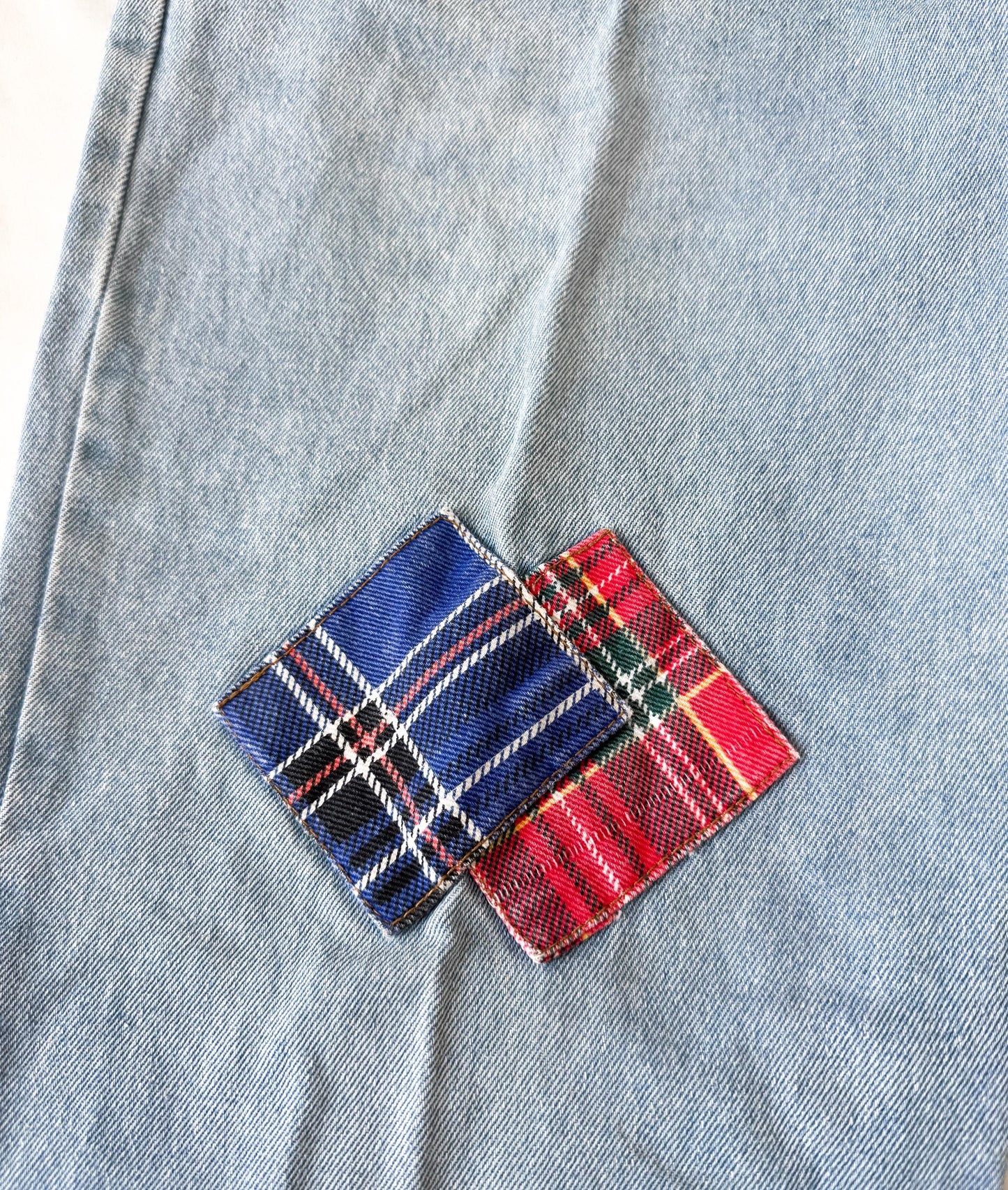Vintage Light Wash Plaid Patchwork Tapered Mom Jeans, Sz. 29" x 28"
