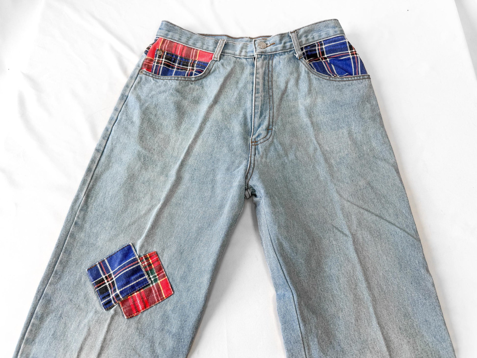 Vintage Light Wash Plaid Patchwork Tapered Mom Jeans, Sz. 29" x 28"