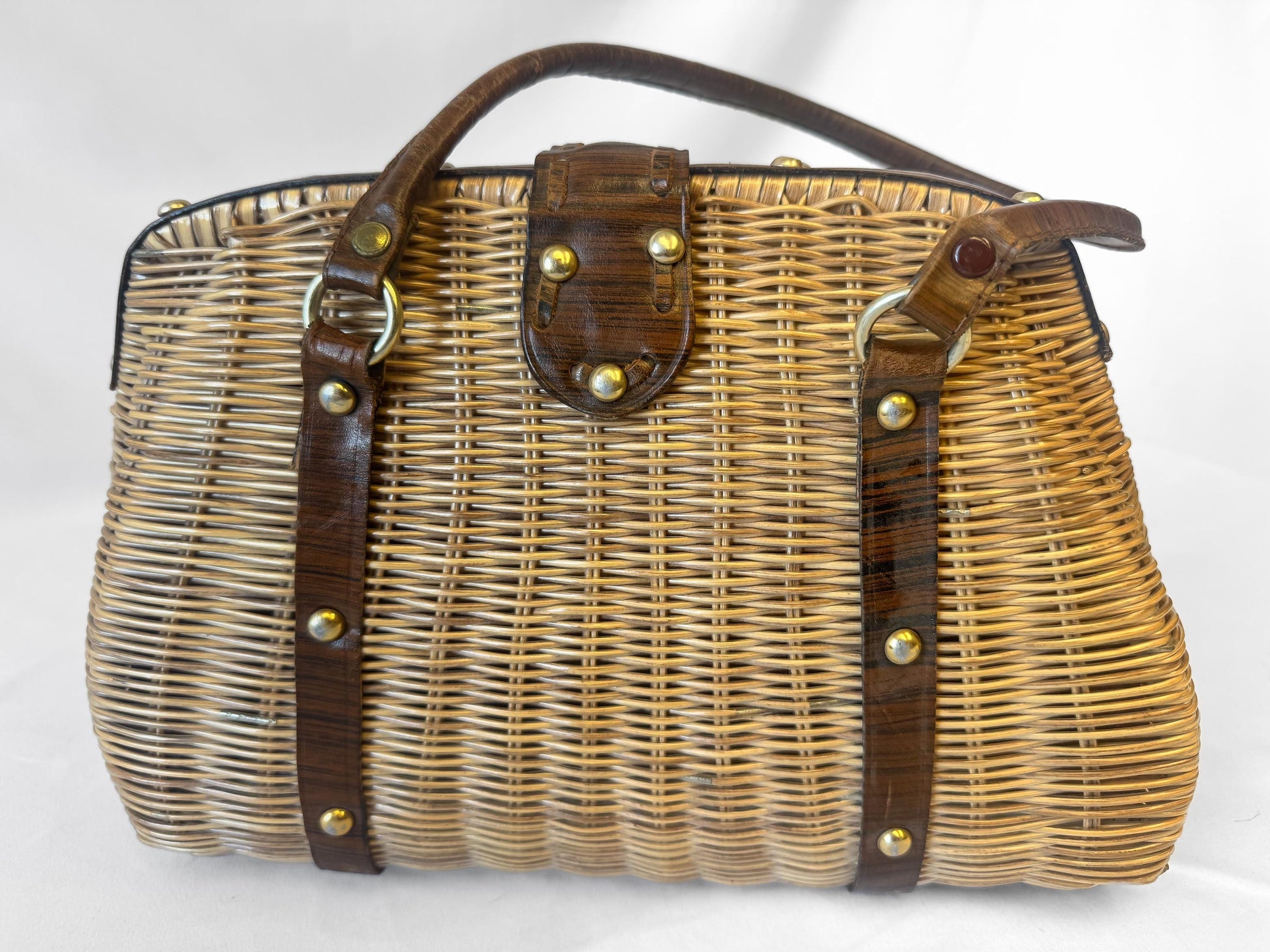Vintage 60s Wicker Raffia Leather Woven Top Handle Basket Bag, Unique Coquette Cottage Core Boho Handbag