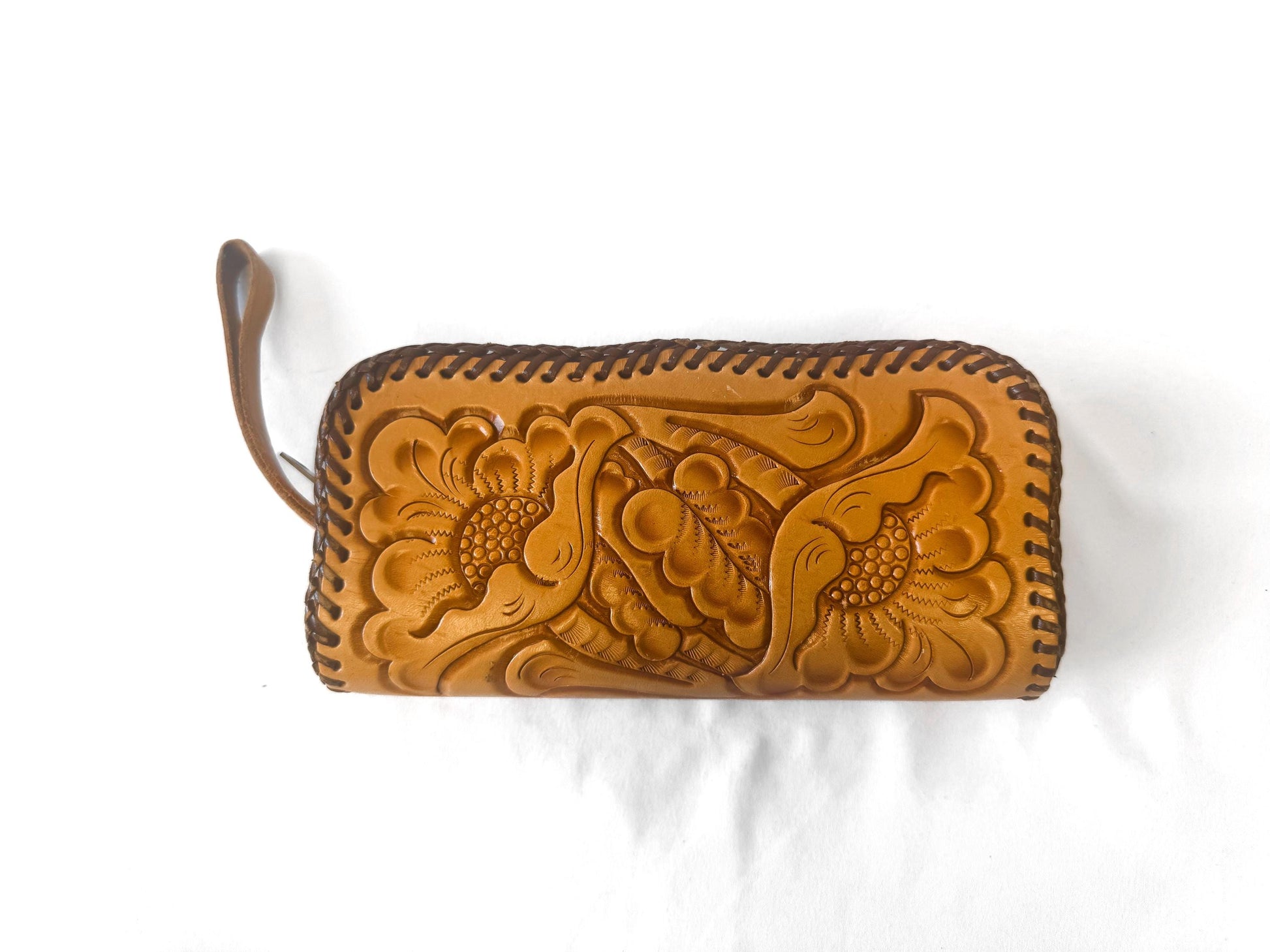 Vintage 70s Handcrafted Floral Tooled Leather Wristlet Clutch, Western Boho Style Accessories