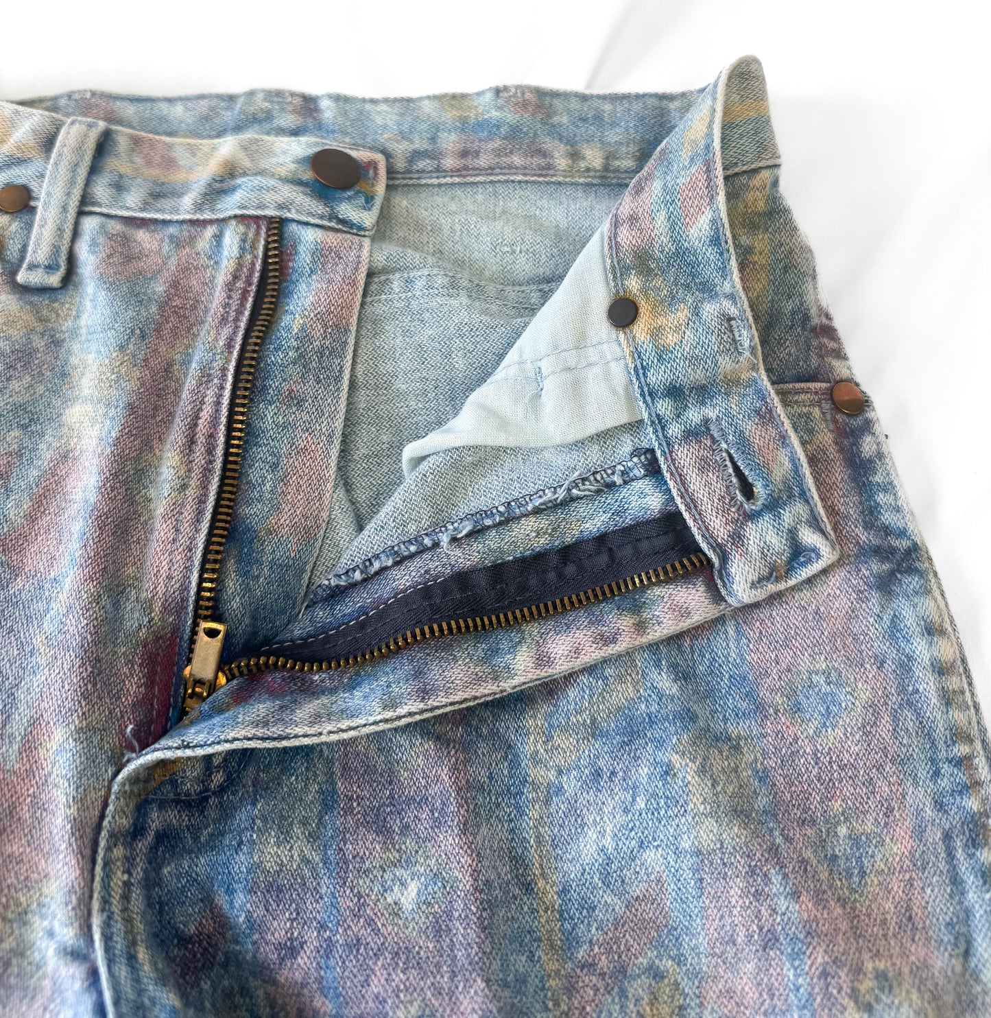 Vintage Wrangler Light Wash Faded Geometric Print Tapered Jeans, Sz. 28" x 34", Unique Retro Western Festival Jeans