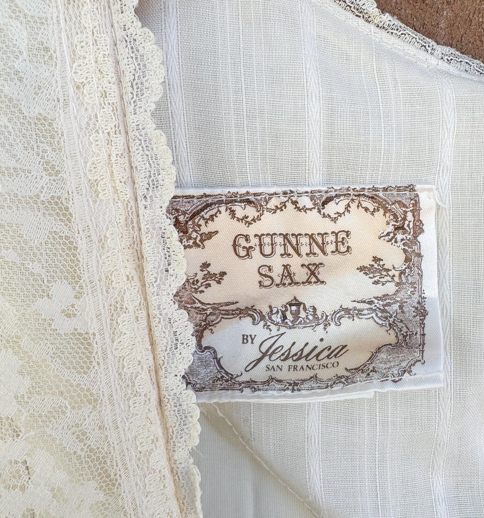 70s Gunne Sax Cream Off-White Lace Tie-Front Ruffle Floral Trim Maxi Dress Sz 4-6, Vintage Victorian Edwardian Coquette Cottage Core Dress