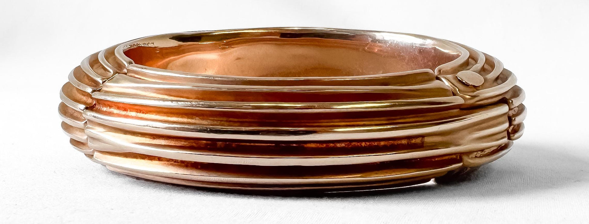 Vintage JCM 925 Copper Rose Gold Toned Wave Ribbed Tapered Bangle Bracelet, 7.5 Inches, Unique Statement Minimalist Bracelet