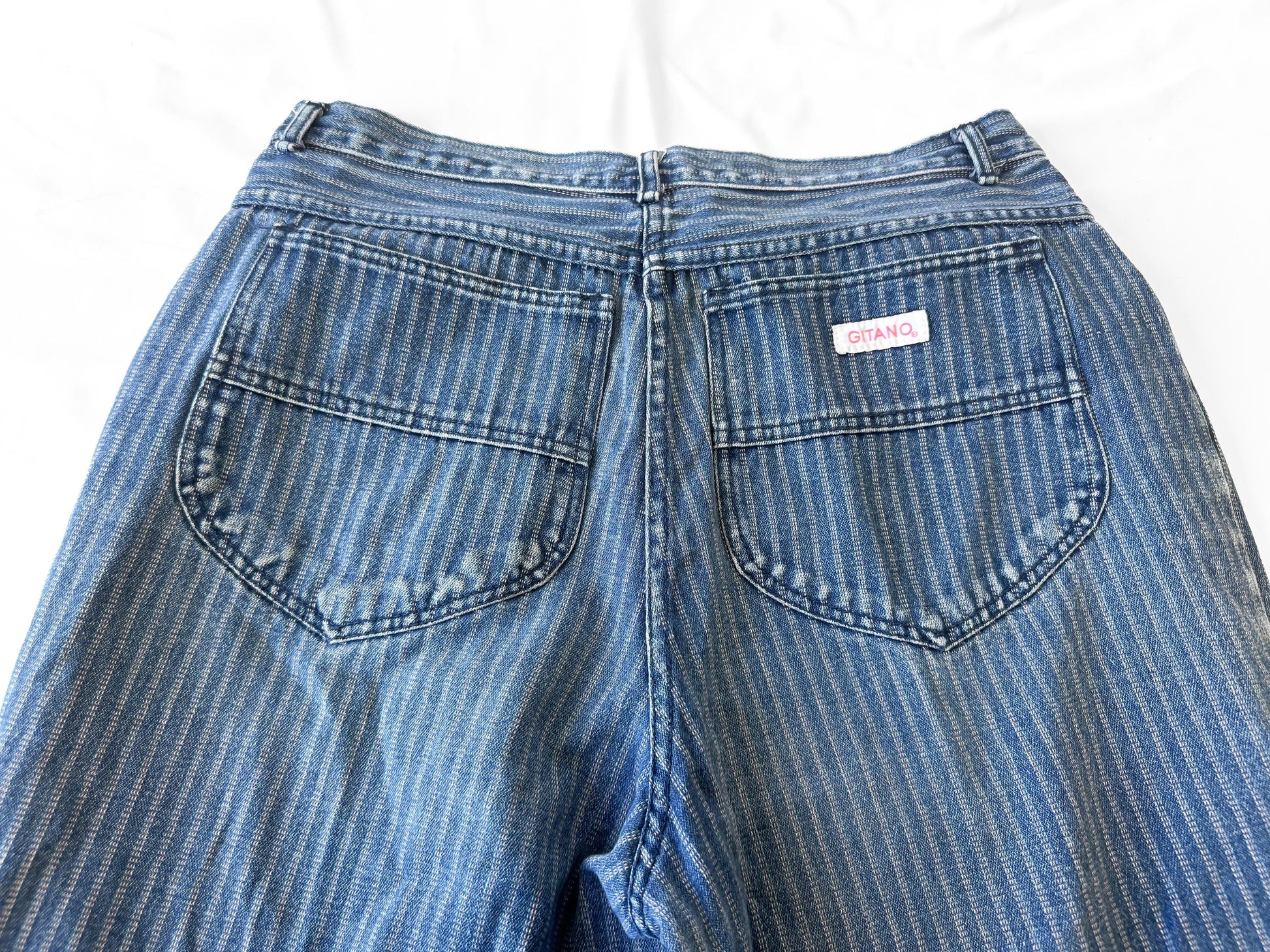 Y2K Gitano Medium Wash Striped High Rise Mom Jeans, Sz. 36" x 29"