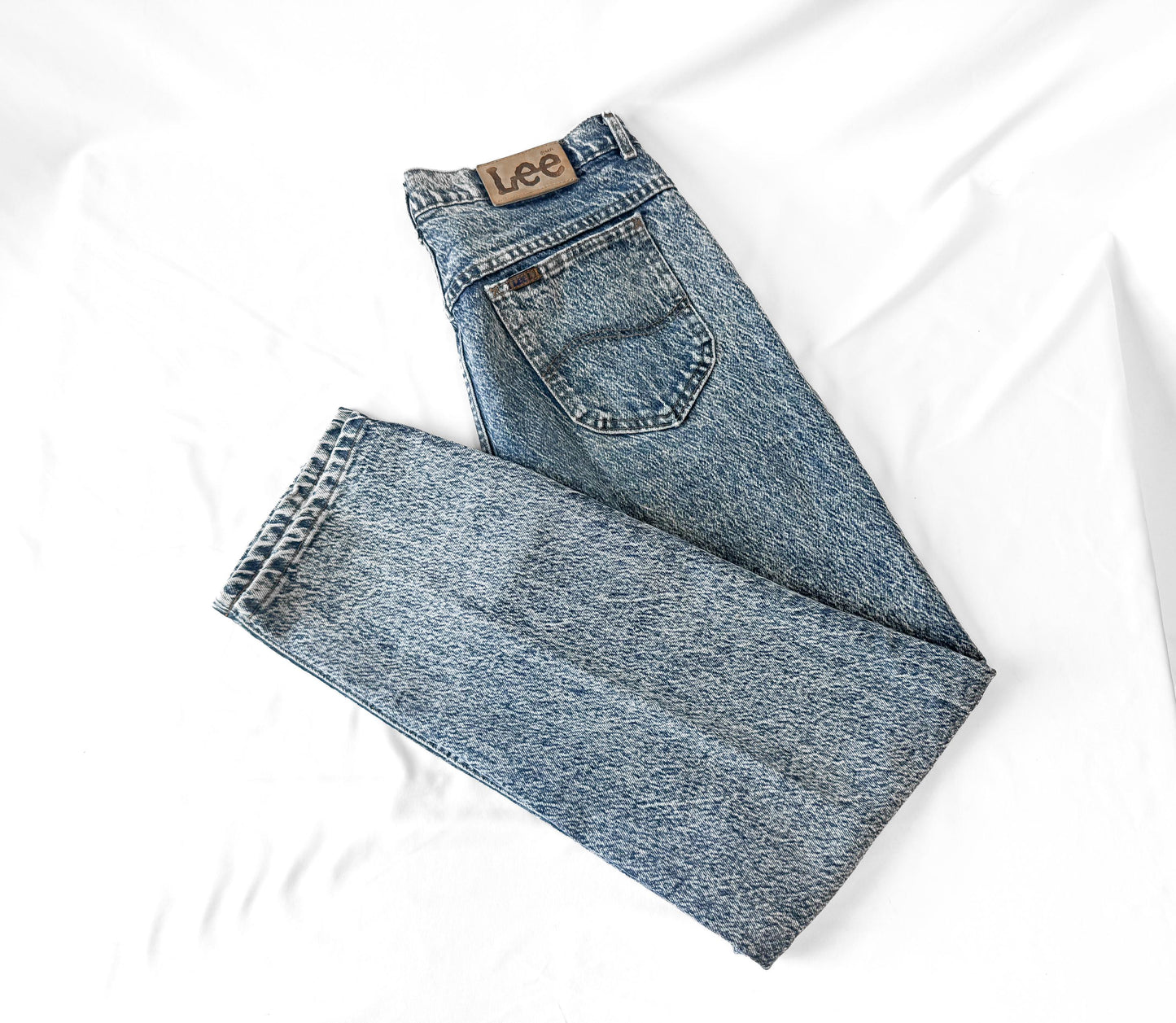 Vintage Lee Riveted Light Acid Wash Tapered High Rise Unisex Jeans, Men's Sz. 32" x 31"