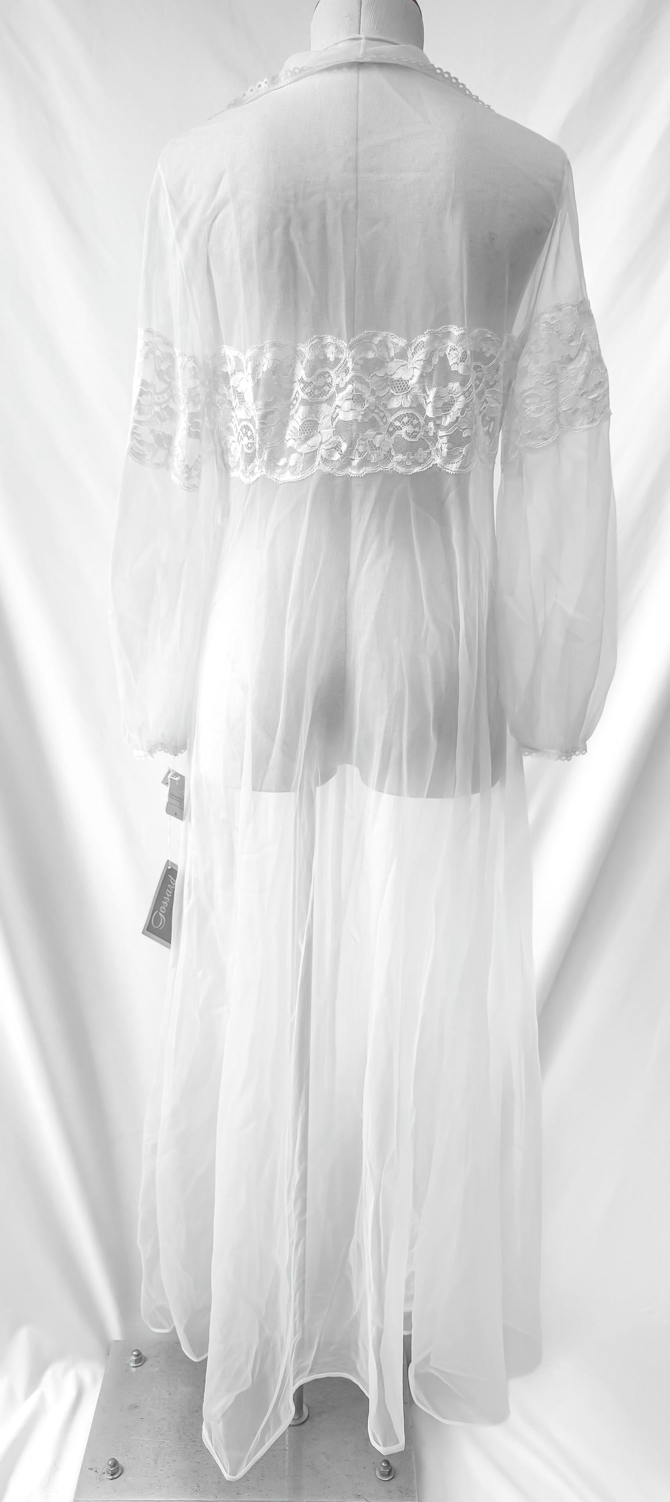 Deadstock Vintage Gossard Artemis White Lace Detail Nylon Peignoir Lingerie Robe Nightgown, Size M, Vintage Bridal Bachelorette Lingerie