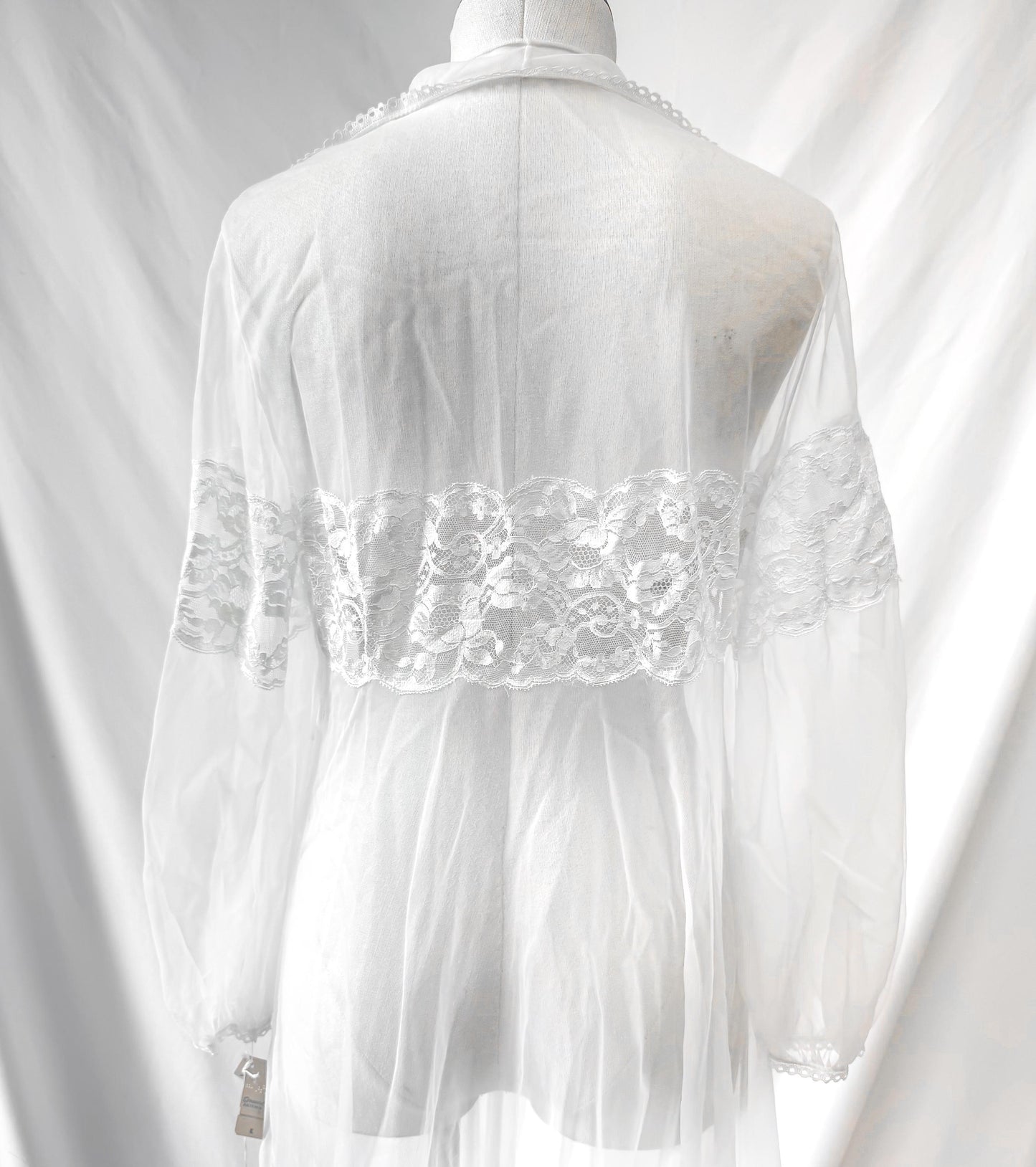 Deadstock Vintage Gossard Artemis White Lace Detail Nylon Peignoir Lingerie Robe Nightgown, Size M, Vintage Bridal Bachelorette Lingerie