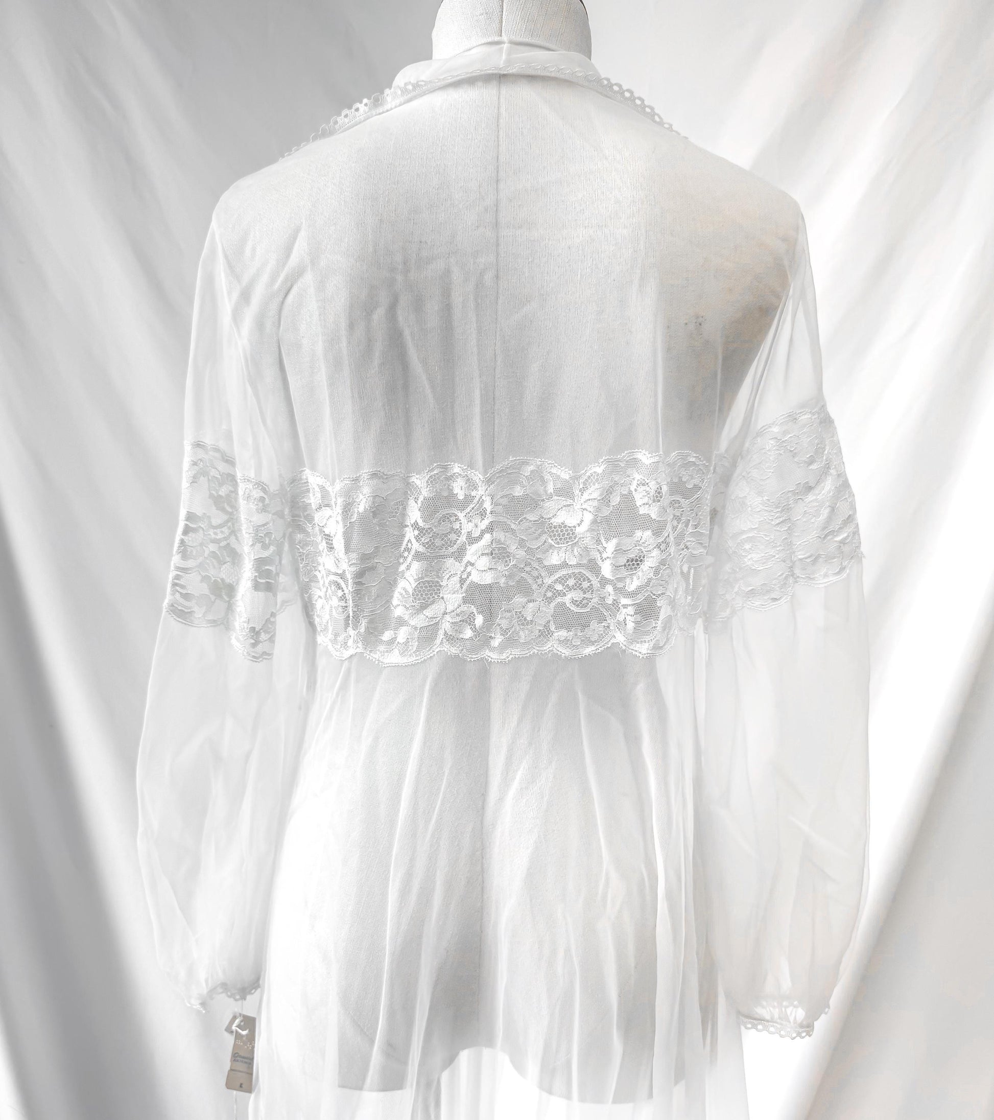 Deadstock Vintage Gossard Artemis White Lace Detail Nylon Peignoir Lingerie Robe Nightgown, Size M, Vintage Bridal Bachelorette Lingerie