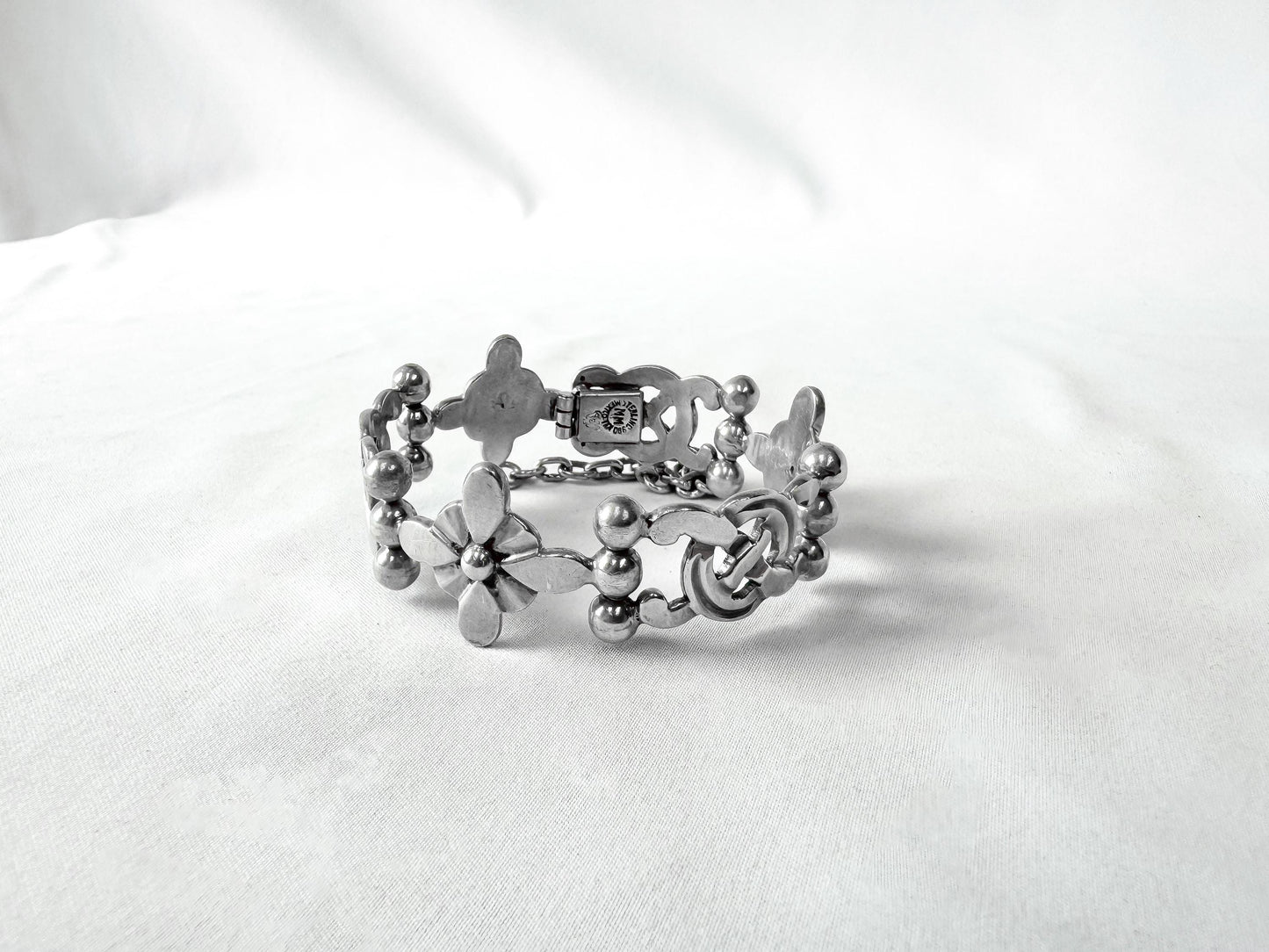 Vintage Maximilian Mondragon .980 Silver Taxco Mexico Floral Abstract Panel Link Bracelet, 8 Inches, Boho Style Unisex Bracelet