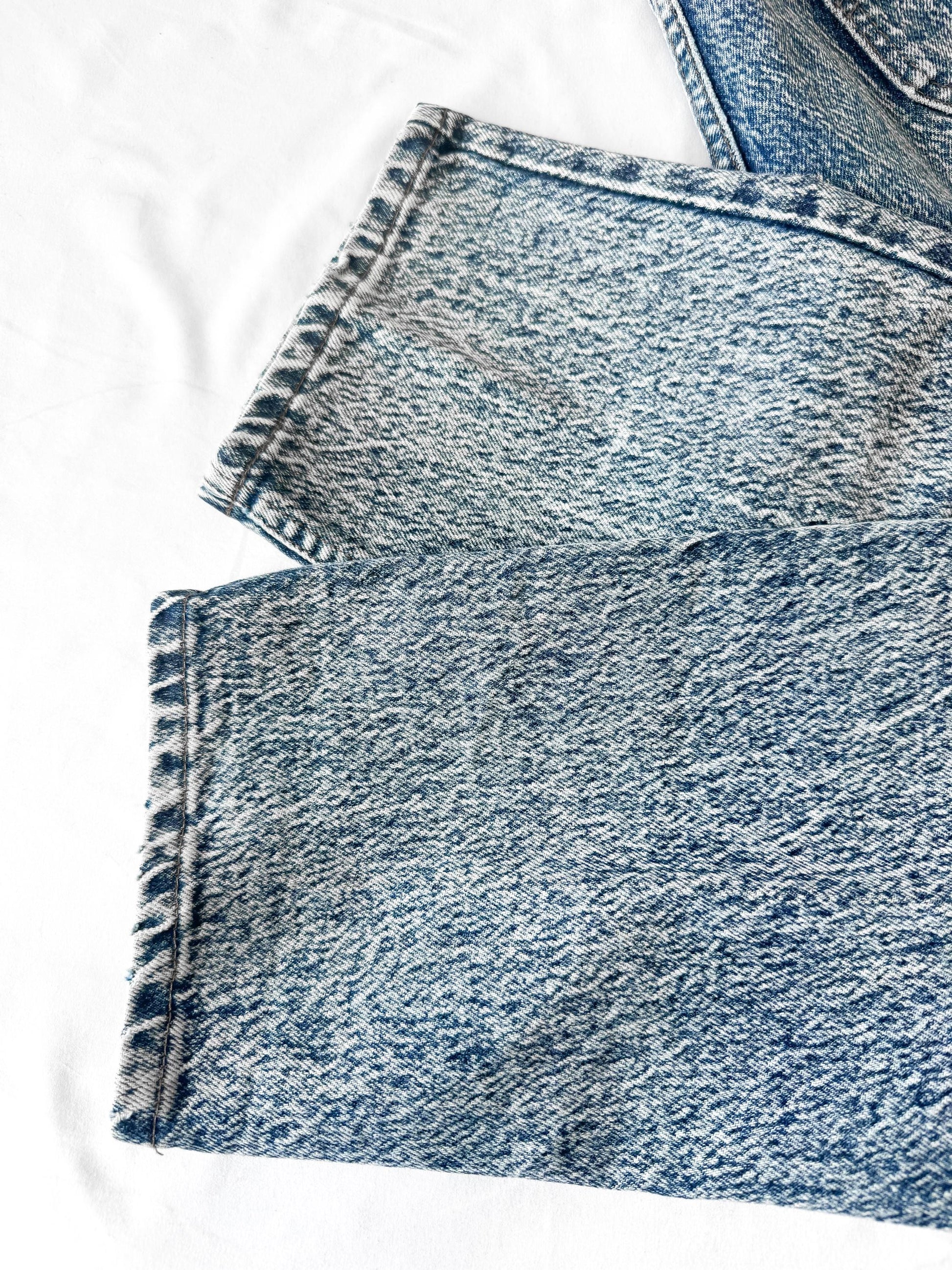 Vintage Lee Riveted Light Acid Wash Tapered High Rise Unisex Jeans, Men's Sz. 32" x 31"