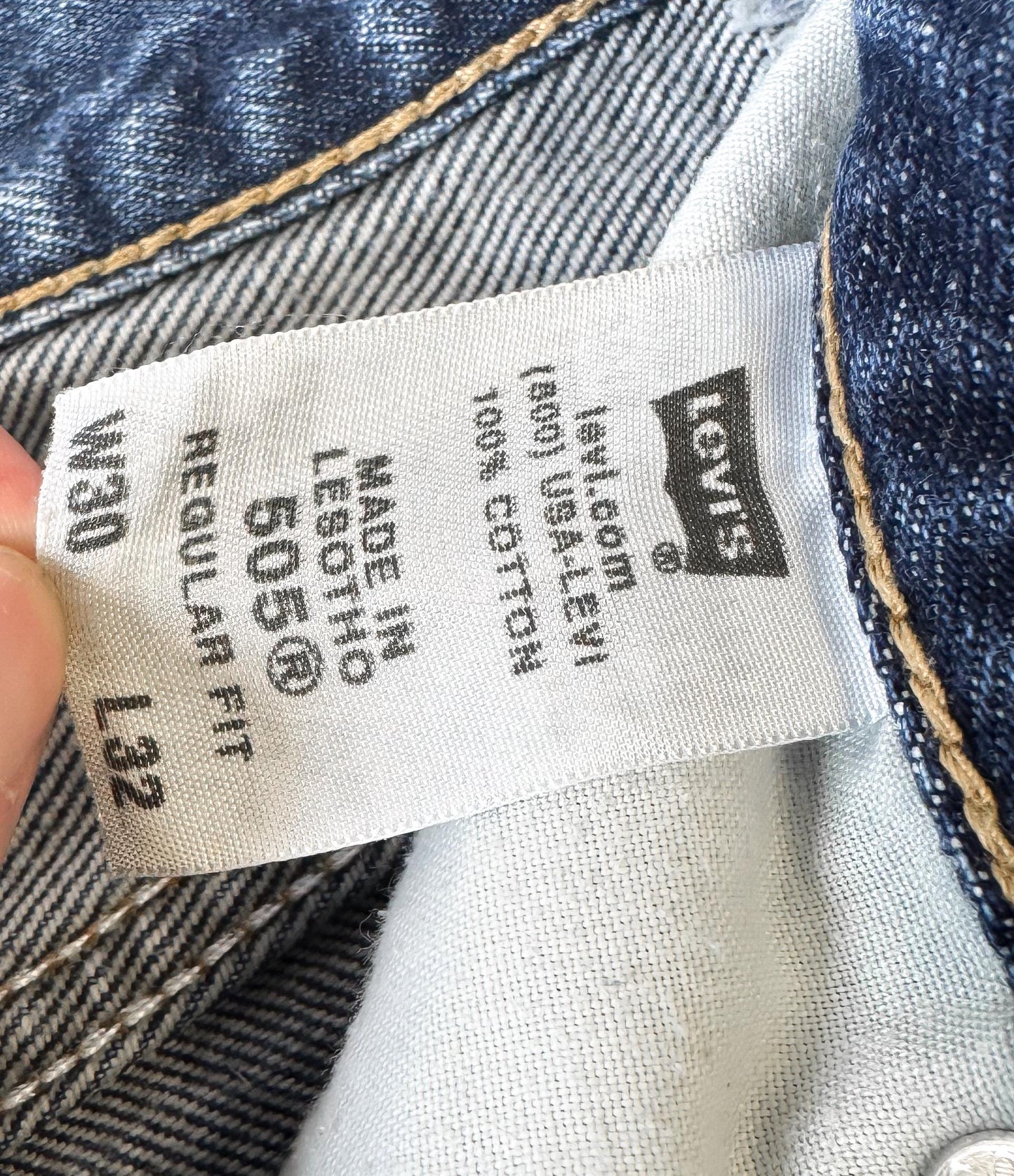 Y2K Style Levi's 505 Medium Wash Slim Fit Unisex Jeans, Men's Sz. 30" x 30"