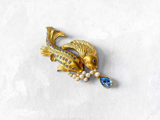 Vintage 90s Elizabeth Taylor Avon Sea Shimmer Koi Fish Brooch Pin, Rare Collectible Collectors Brooch
