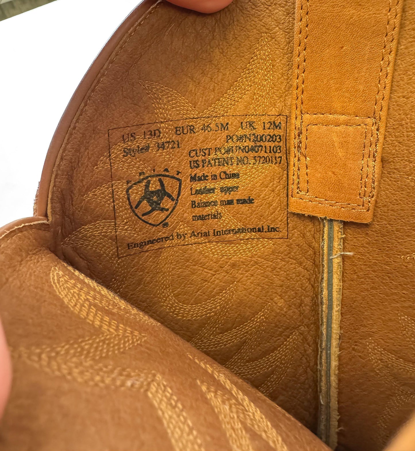 Vintage Style Ariat Heritage Brown Tan Leather Cowboy Boots, Men's Sz. 13D