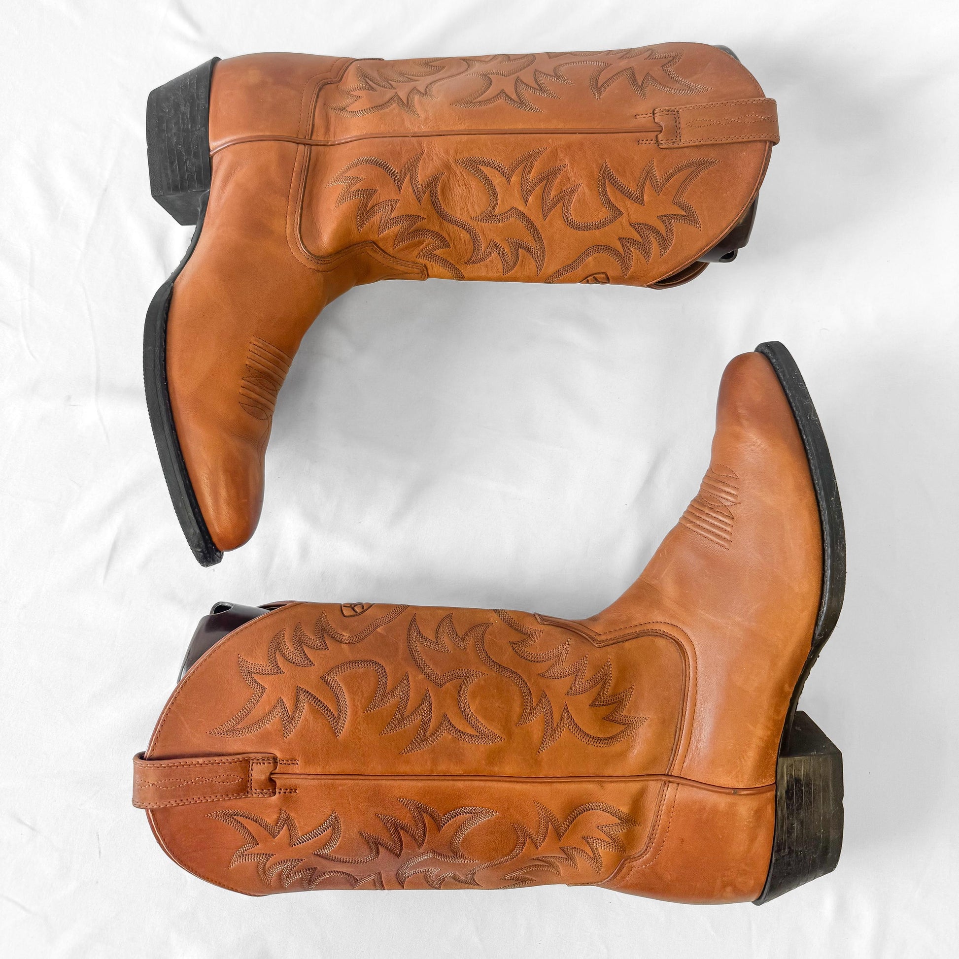 Vintage Style Ariat Heritage Brown Tan Leather Cowboy Boots, Men's Sz. 13D