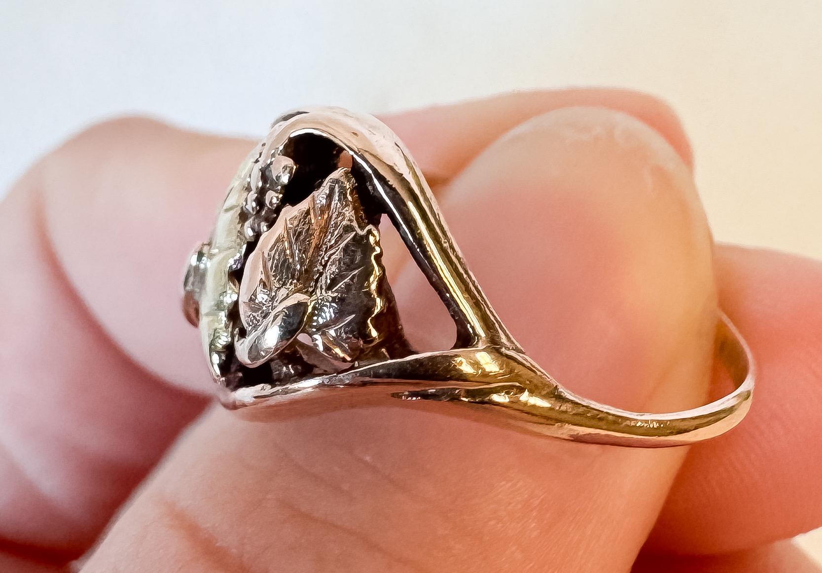 Vintage Black Hills Gold Duo Grape Leaf Multi Tone Gold Ring, Sz. 7.5