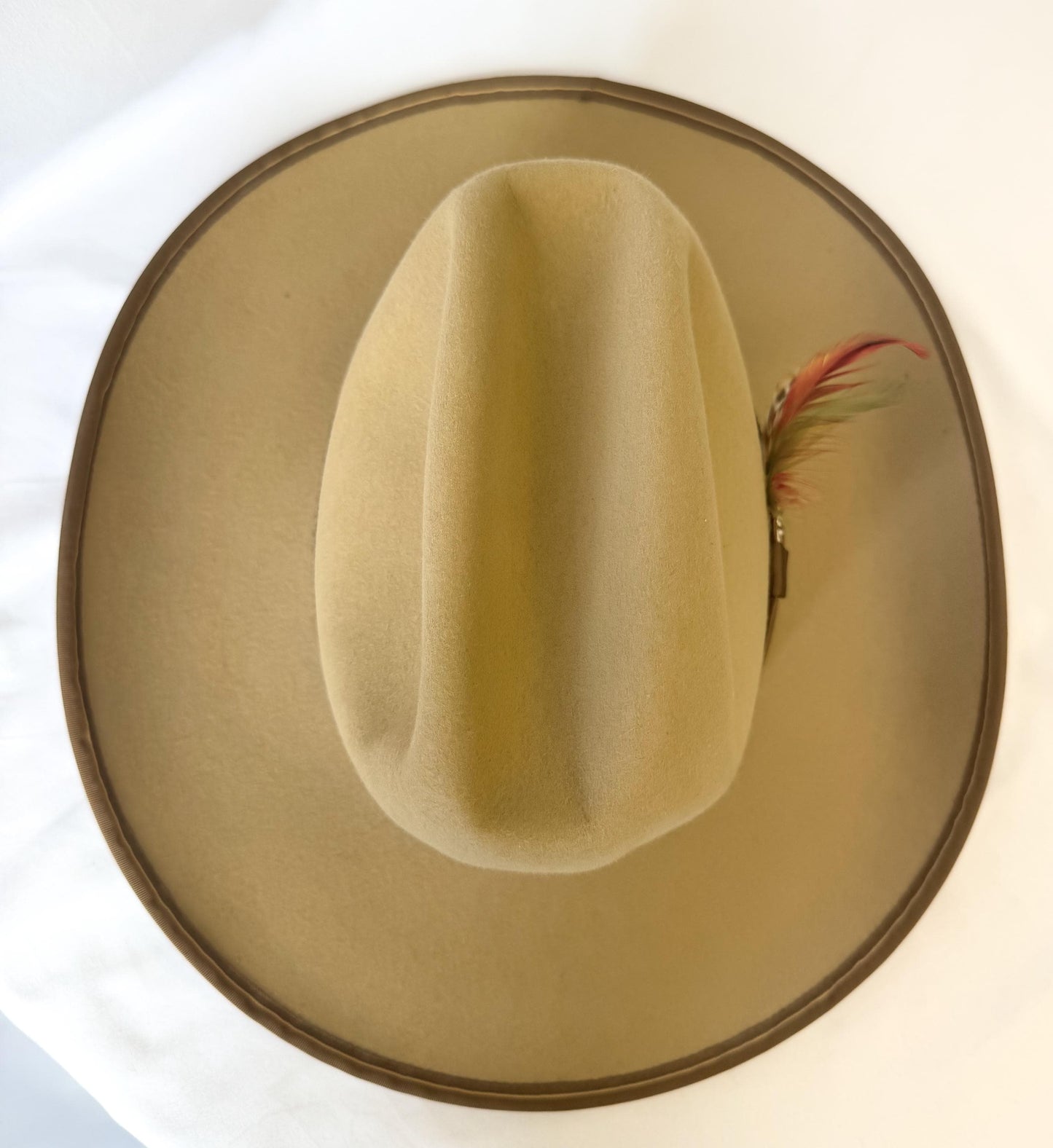 Vintage Miller Bros 3X Keystone Beige Tan Ribbon Feather Band Detail Cowboy Hat, Sz. 7 1/4, Unique Western Hat