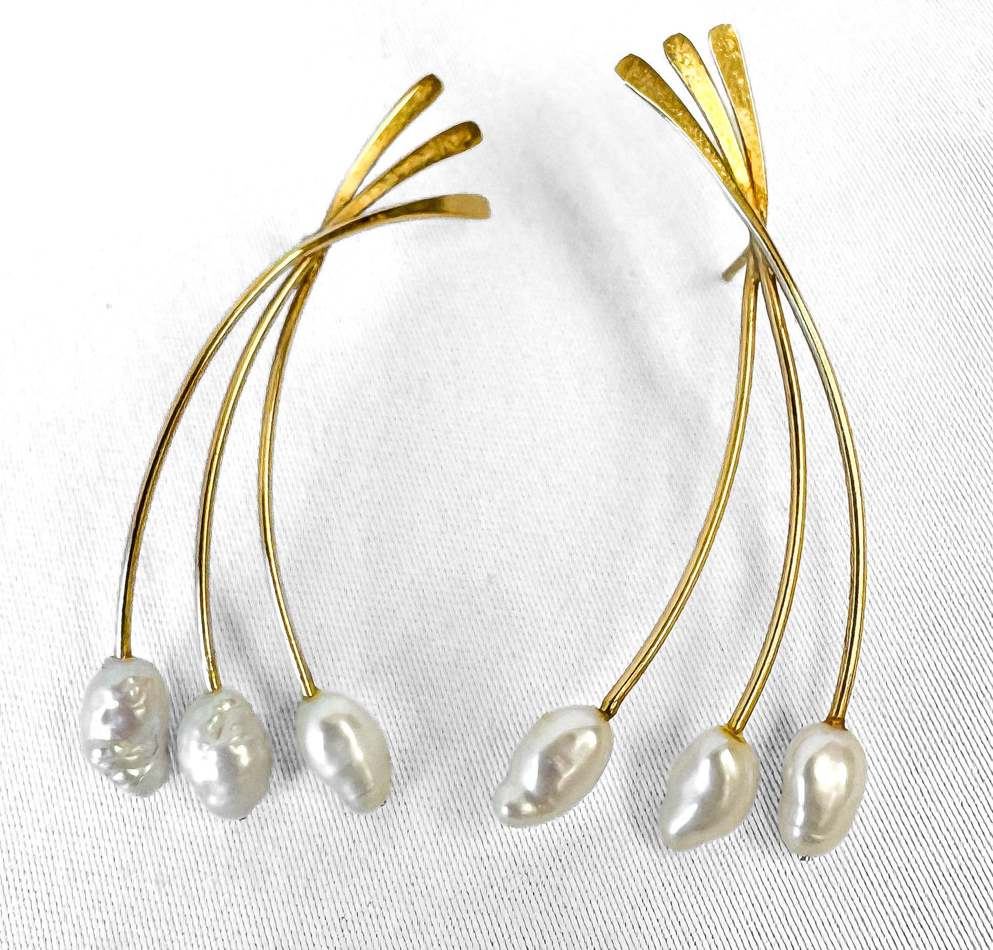 Vintage 14K Freshwater Pearl Rod Dangle Stud Earrings, Unique Simple Dainty Bridal Coastal Earrings