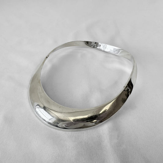 Vintage 925 Sterling Silver Mexico Tapered Hinged Choker Necklace, Approximately 12 Inches, Unique Simple Unisex Statement Necklace