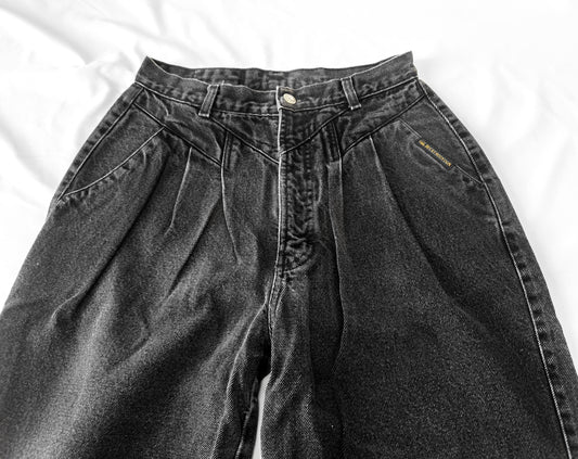 90s Rockies Faded Black Pocketless Pleated Front High Rise Tapered Cotton Denim Jeans, Women's Sz. 28" x 37", Western Country Style Jeans