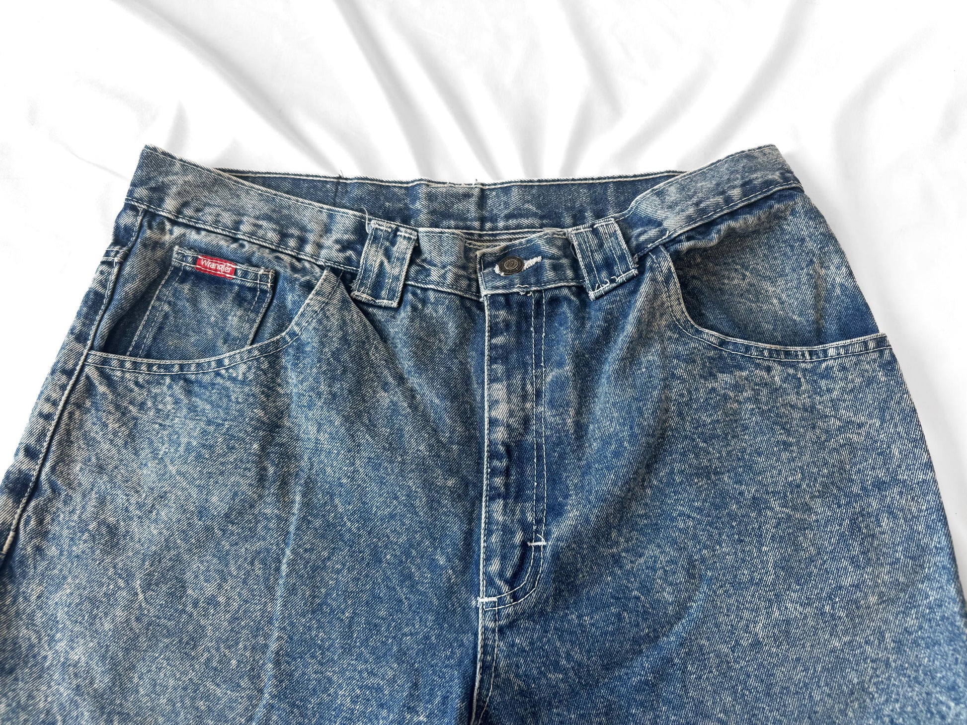 90s Wrangler Medium Acid Wash Men's Tapered Leg Jeans, Men's Sz. 36" x 32", Rare Vintage Western Jeans