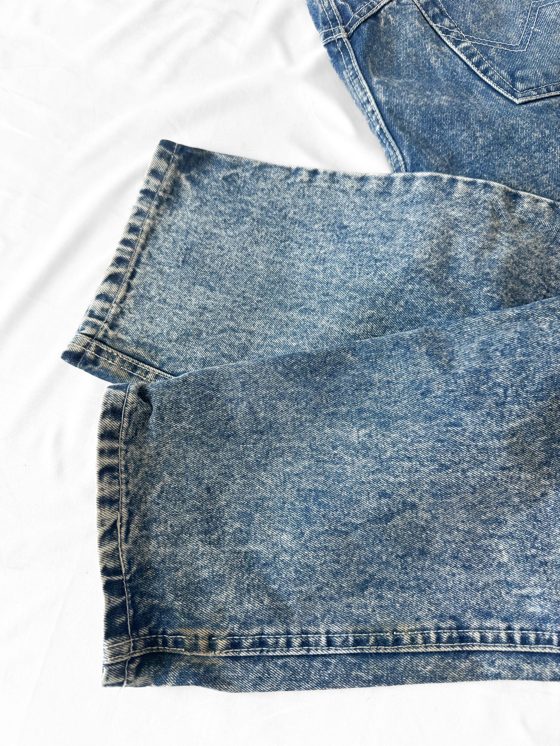 90s Wrangler Medium Acid Wash Men's Tapered Leg Jeans, Men's Sz. 36" x 32", Rare Vintage Western Jeans