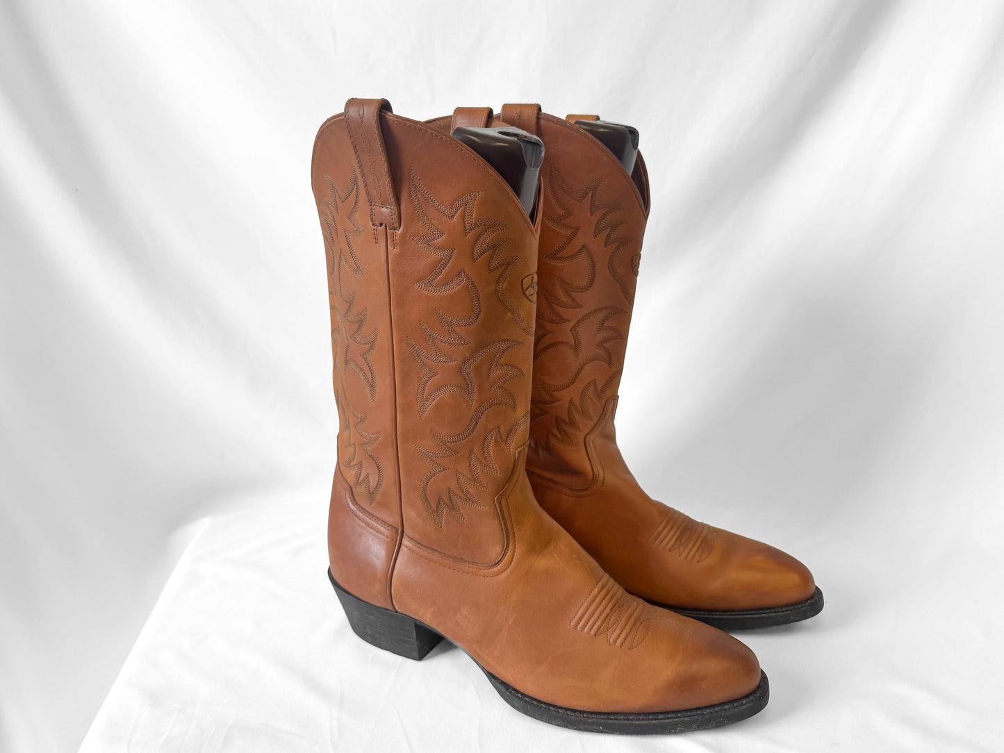 Vintage Style Ariat Heritage Brown Tan Leather Cowboy Boots, Men's Sz. 13D