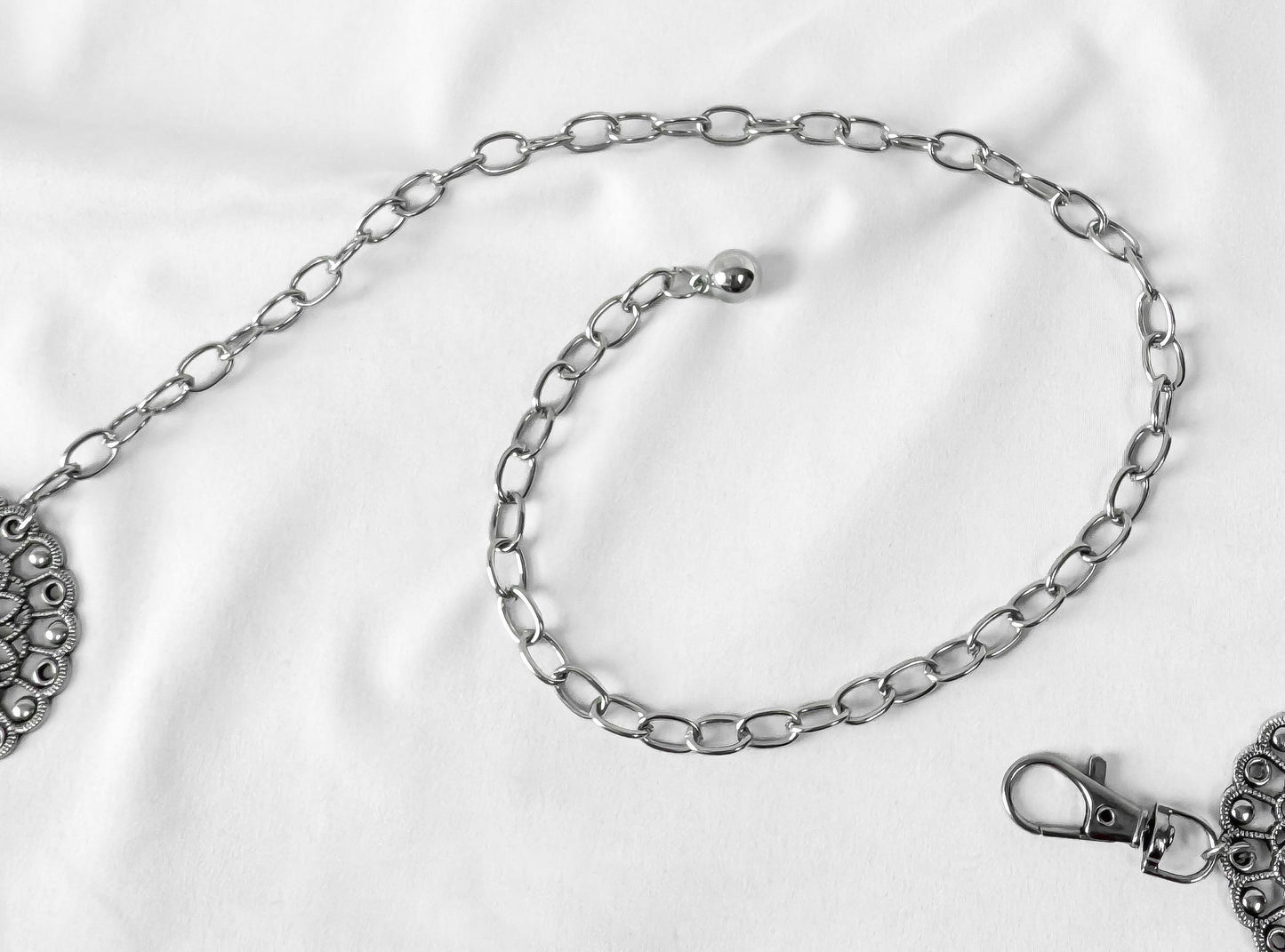 Vintage Silver Metal Floral Filigree Adjustable Chain Link Belt, Western Boho Style Accessories