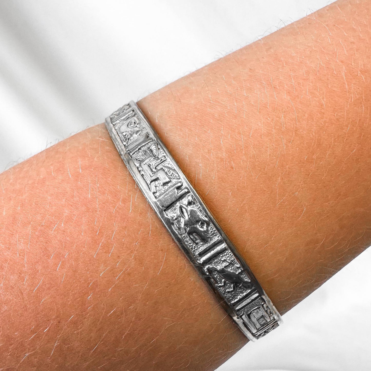 Vintage 925 Sterling Silver Taxco Mexico Animal Aztec Style Stamped 9 Inch Bangle Bracelet, Unisex Western Navajo Southwest Boho Bracelet