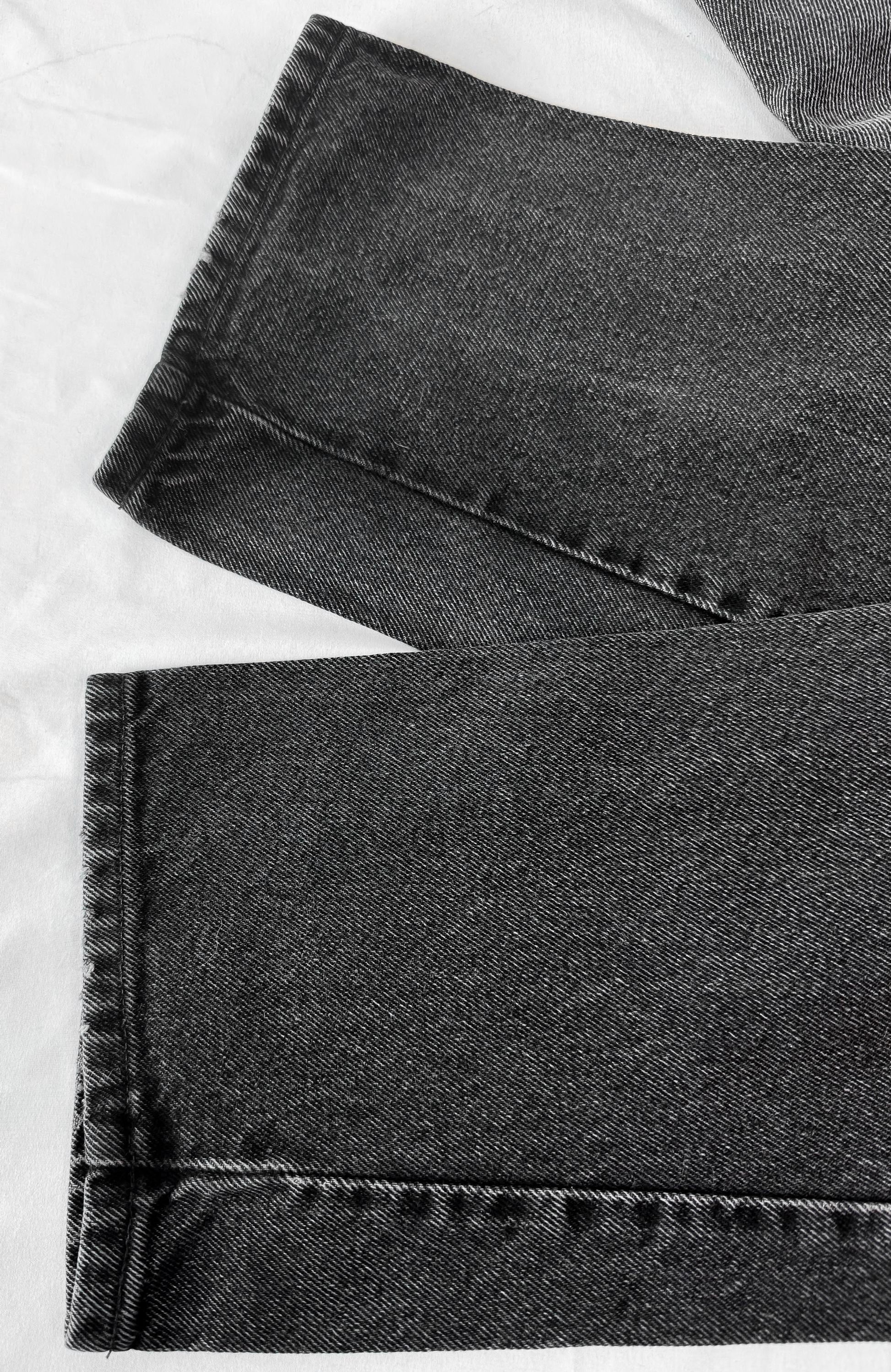 90s Rockies Faded Black Pocketless Pleated Front High Rise Tapered Cotton Denim Jeans, Women's Sz. 28" x 37", Western Country Style Jeans