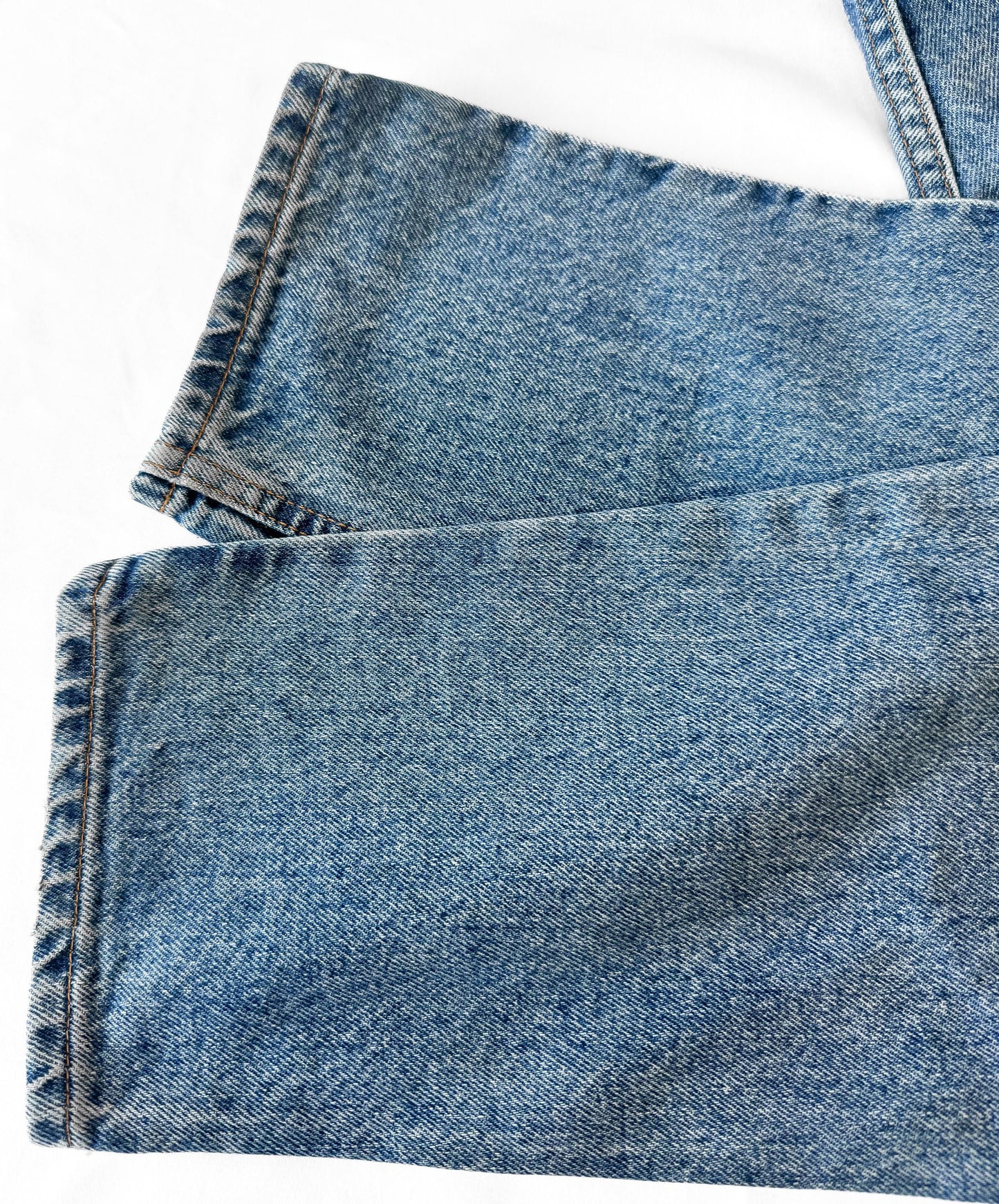 90s Levi's Orange Tab Medium Wash 921 Tapered Leg Mom Jeans, Size 29" x 30"