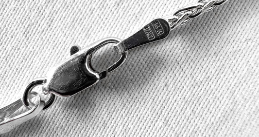 Vintage 14K Italy White Gold Diamond Cut Rope Chain Necklace, Approx. 15" Approx. 1-2mm, Simple Everyday Minimalist Unisex Chain