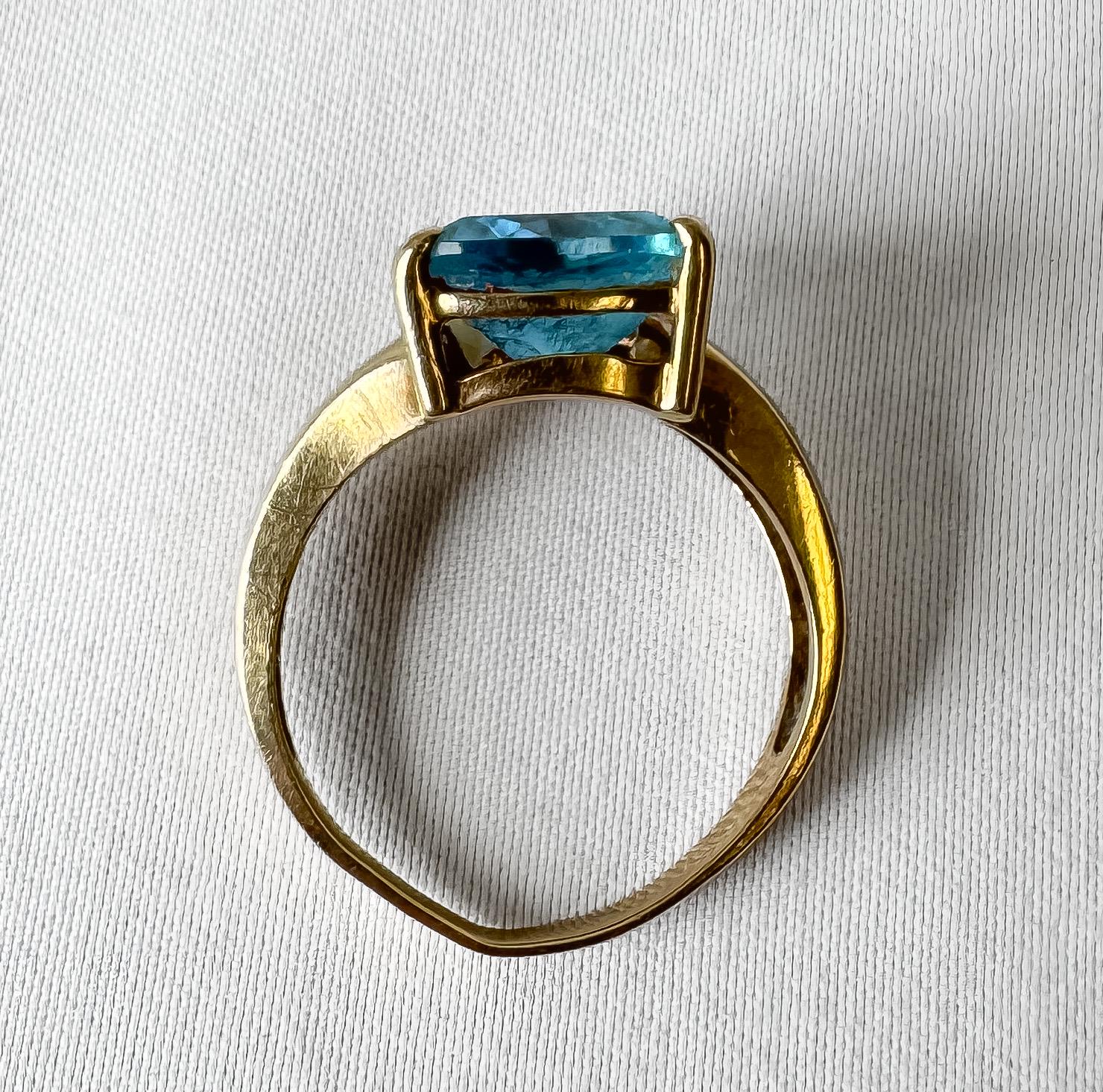 Vintage Estate 10K Yellow Gold Trillion Cut Blue Sapphire Statement Ring, Sz. 7, Vintage Cocktail Art Deco Style Ring