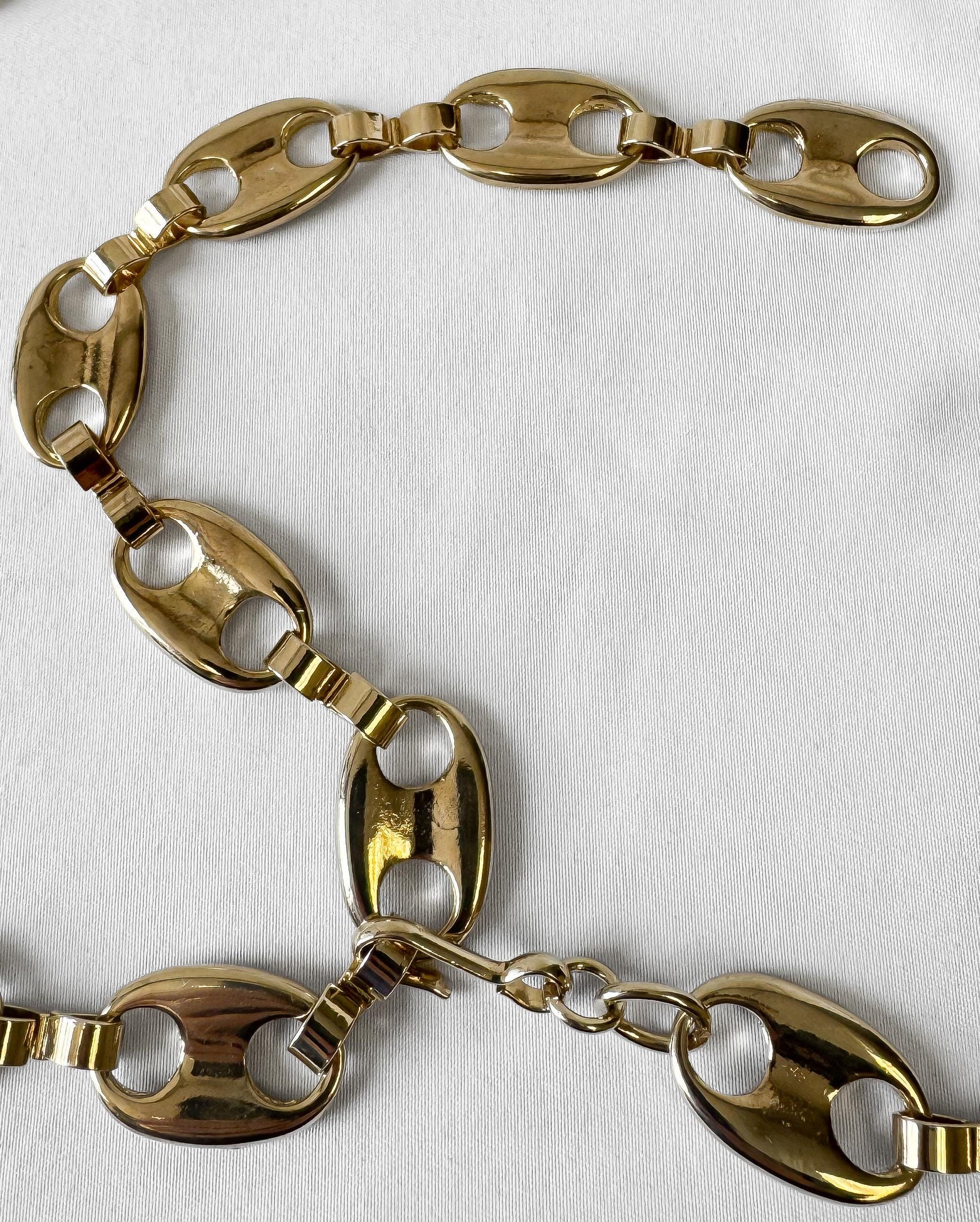 Vintage Gold Toned Metal Mariner Anchor "Gucci Puff" Adjustable Chain Link Belt