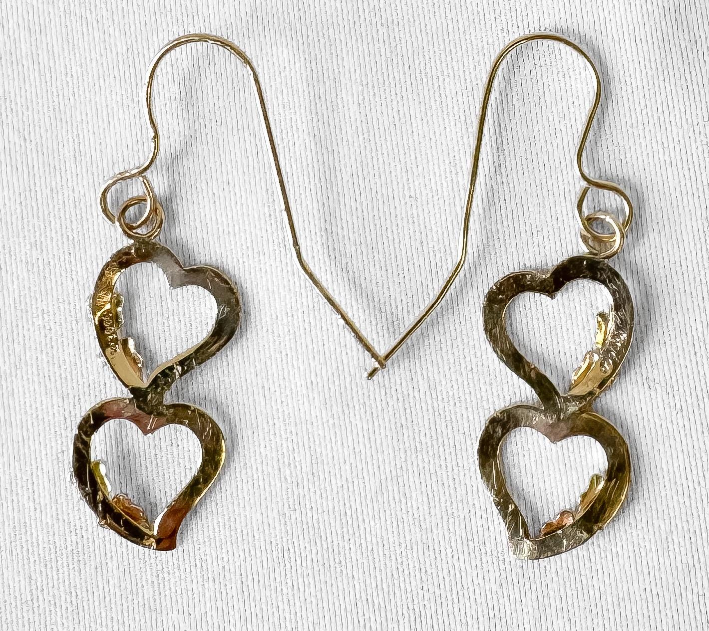 Vintage 10K CCO Black Hills Gold Double Heart Leaf Dangle Earrings