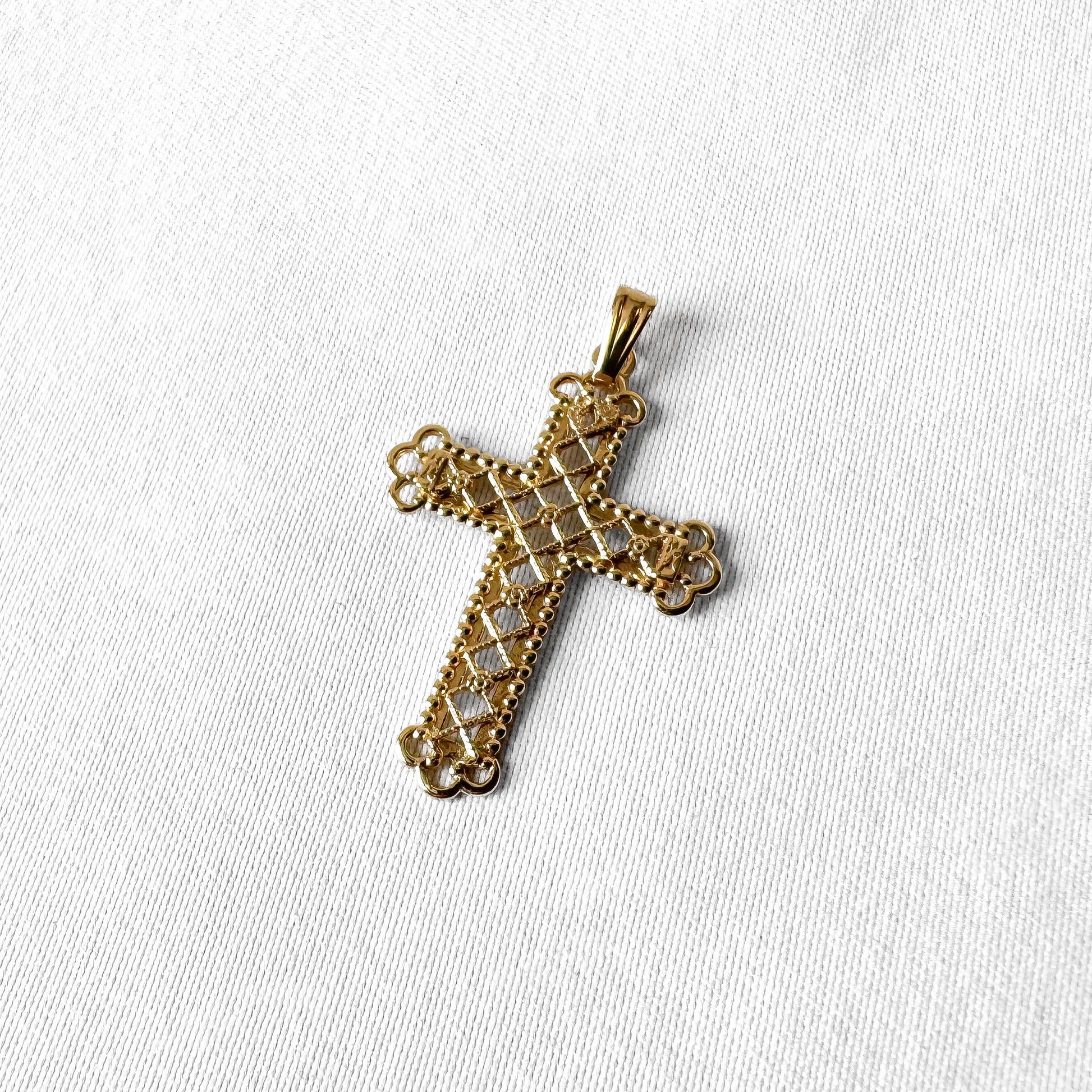 Vintage 14K Yellow Gold Filigree Cross Pendant