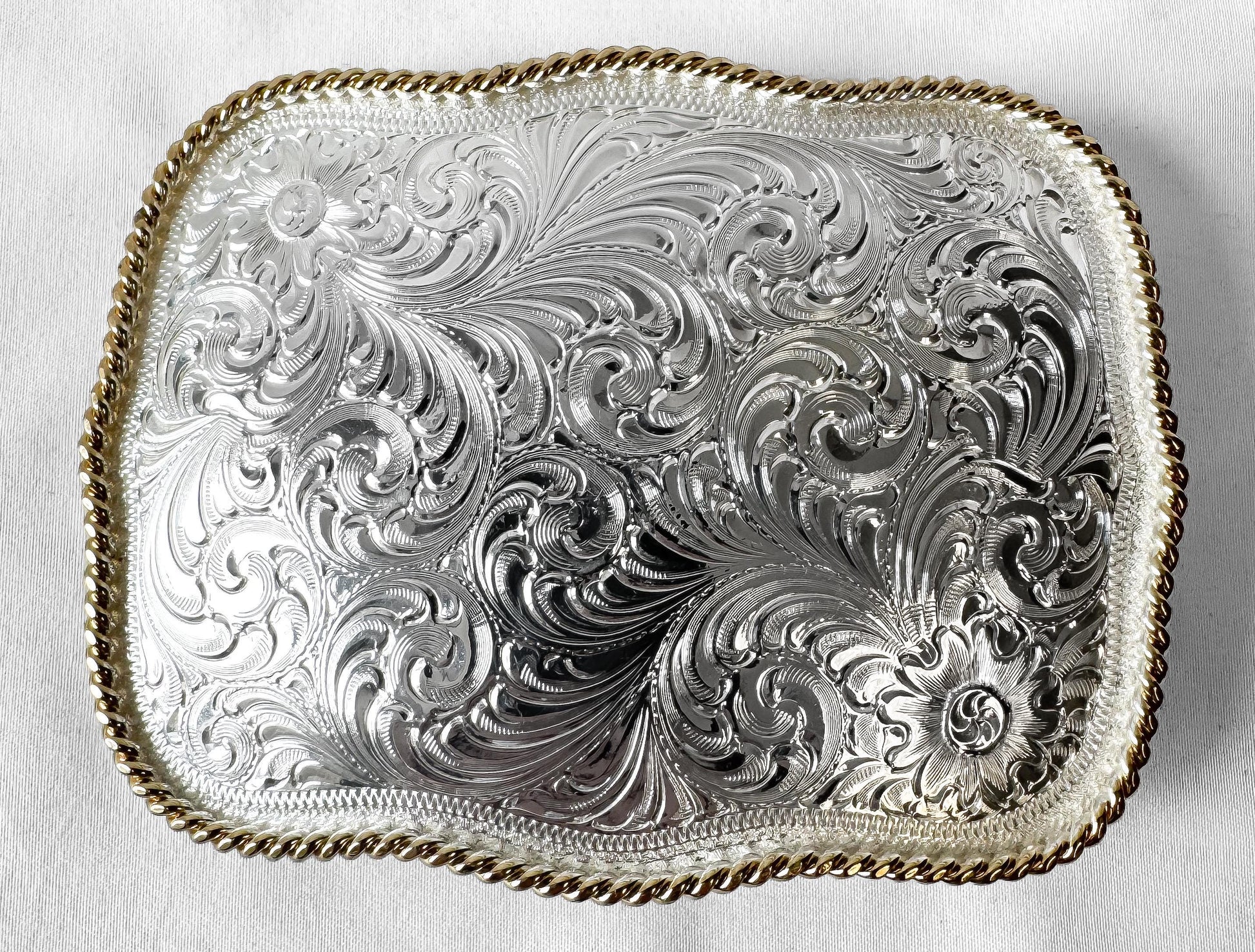 Vintage Montana Silversmiths Scalloped Rectangle Gold Trim Floral Etched Belt Buckle, Western Rodeo Festival Accessories