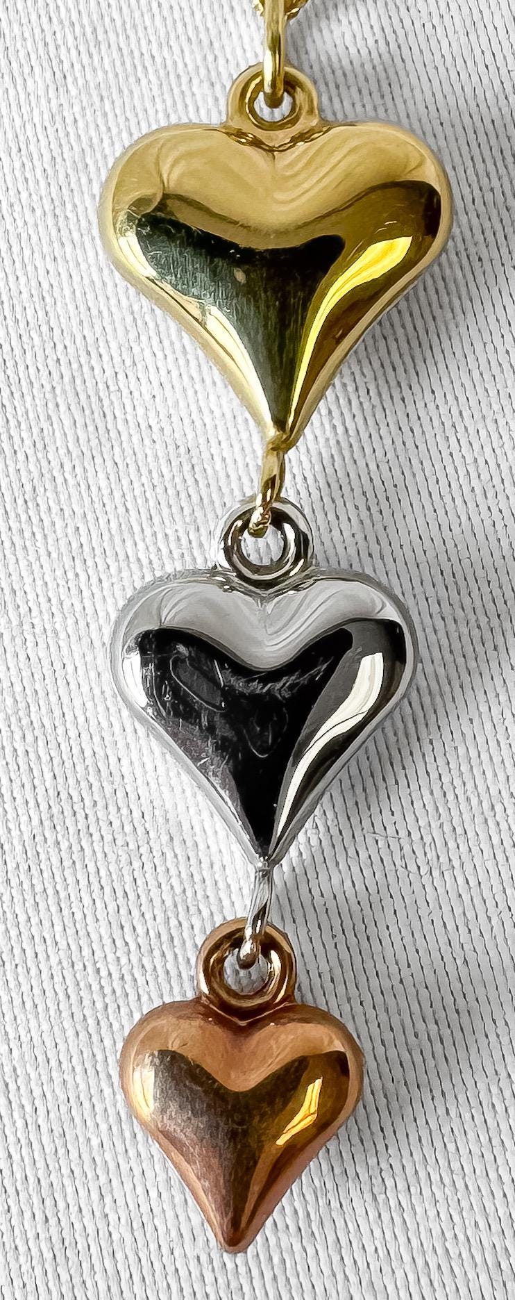 10K Turkey Tri Color Heart Dangle Pendant 18 Inch Necklace