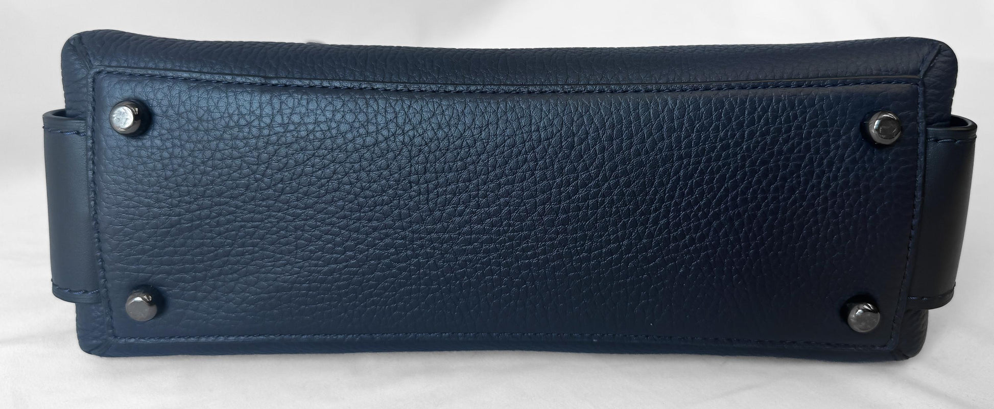 Modern Coach Brooklyn 28 Navy Blue Pebbled Leather Tote with Detachable Strap, Style #56839
