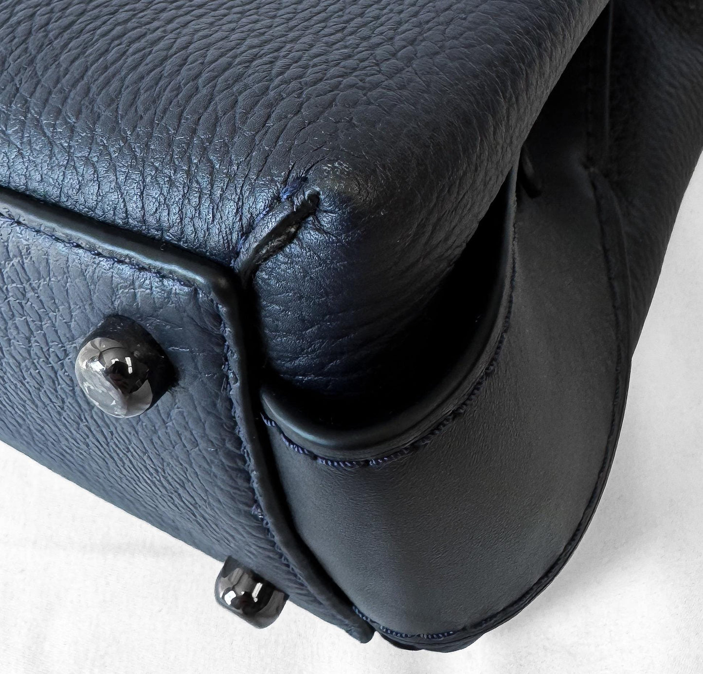 Modern Coach Brooklyn 28 Navy Blue Pebbled Leather Tote with Detachable Strap, Style #56839