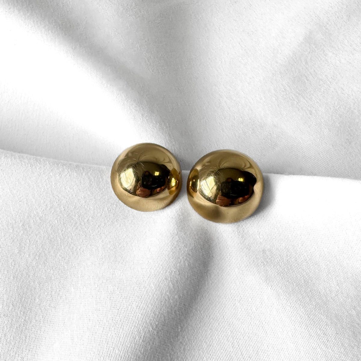 Vintage 14K George Carter Jessup Yellow Gold Globe Clip On Earrings