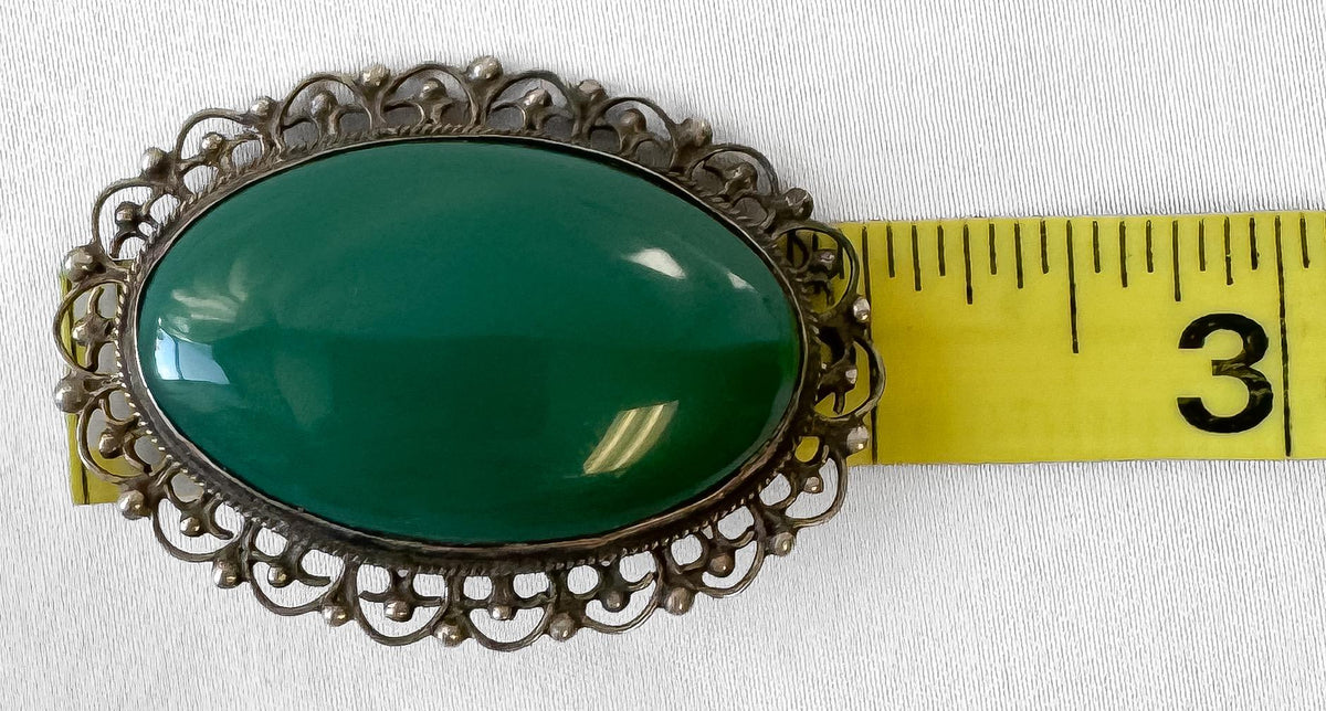Vintage Mexico Sterling Silver Chrysoprase Cabochon Filigree Oval 2 Inch Brooch Pin