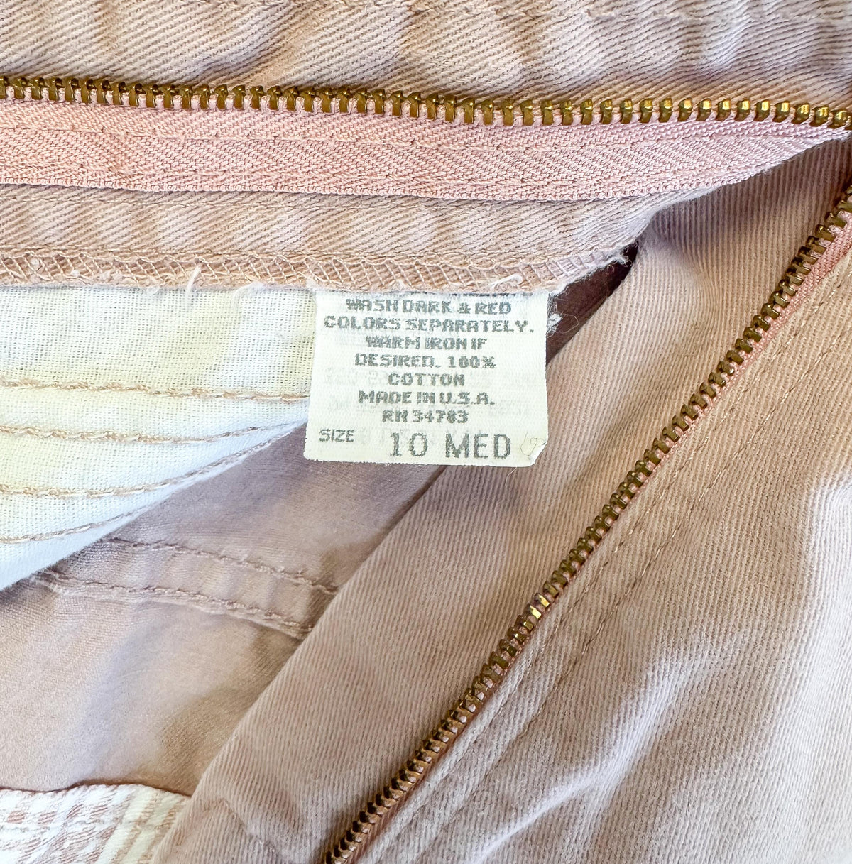 Vintage Lee Salmon Light Pink High Rise Pocketless Tapered Mom Jeans, Sz. 28" x 30"